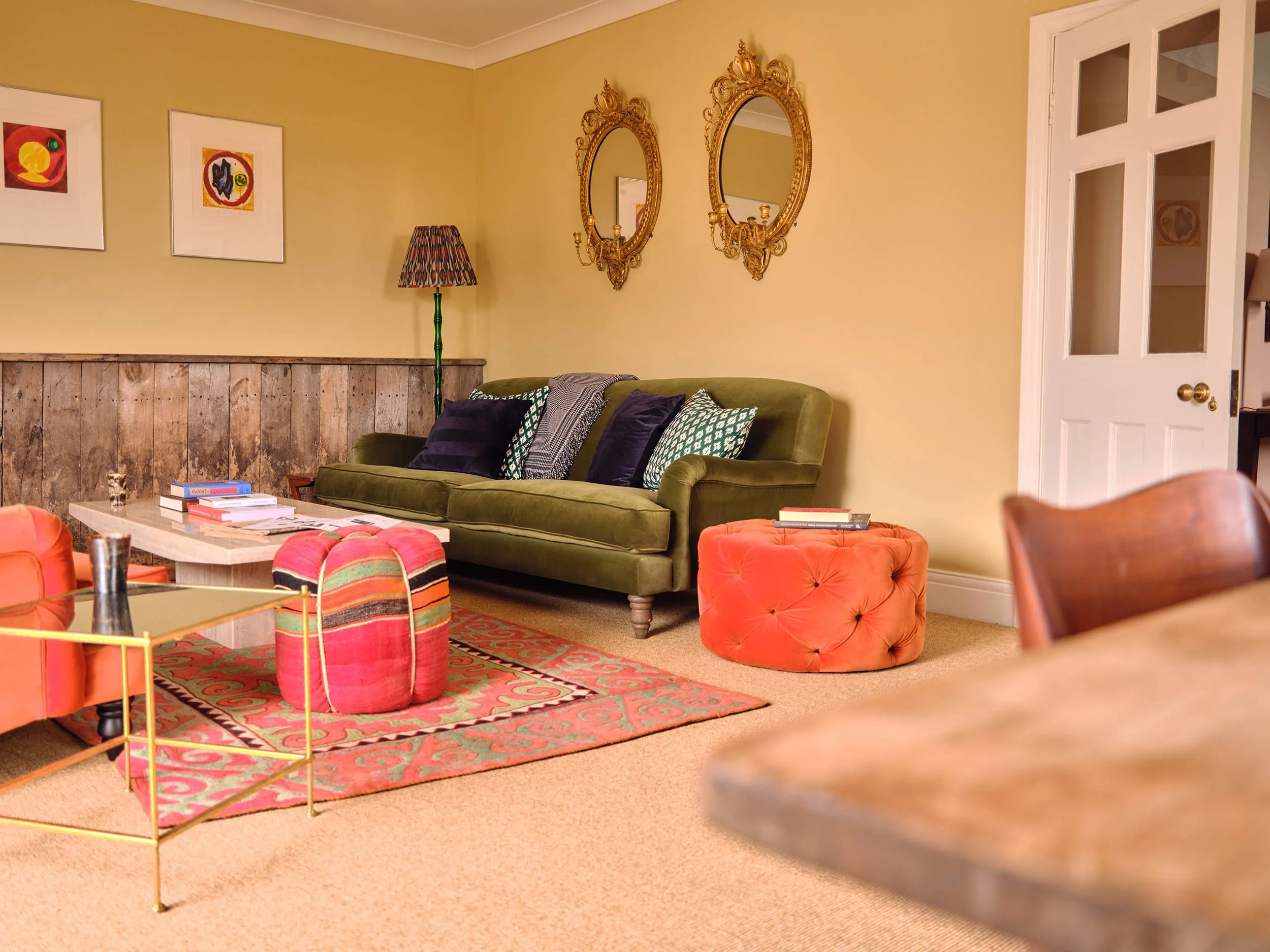 SUNROOM SOFAS