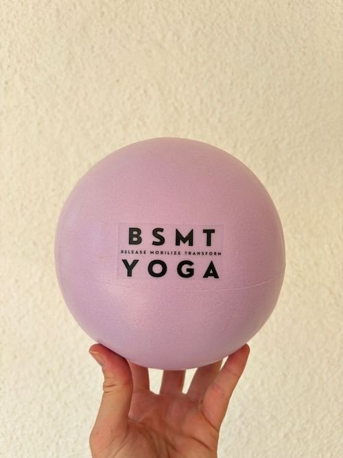 pelota-hinchable-yoga-min.jpeg