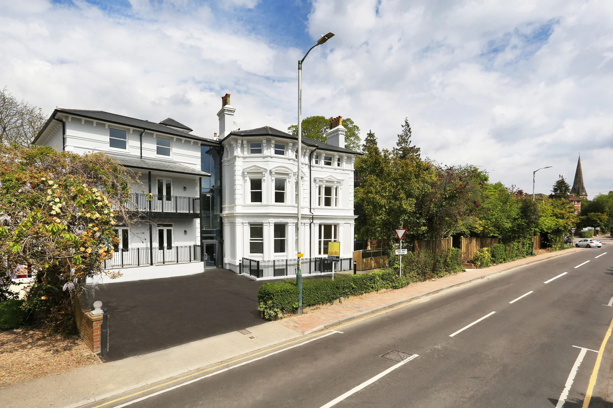 Lansdowne Road driveway exterior