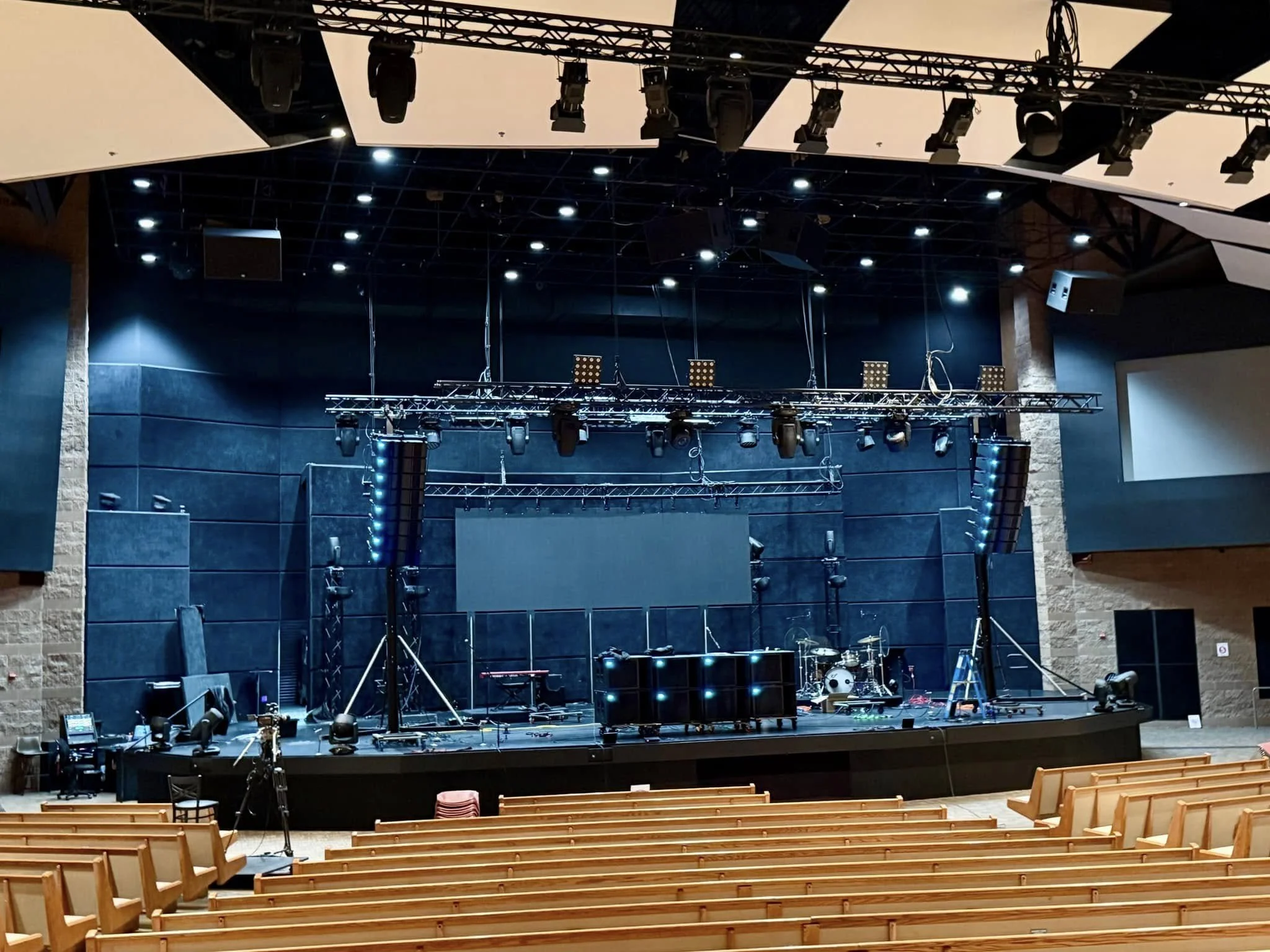 PK Sound T8 - On Site Demo - Crossroads Church,  Vancouver, WA