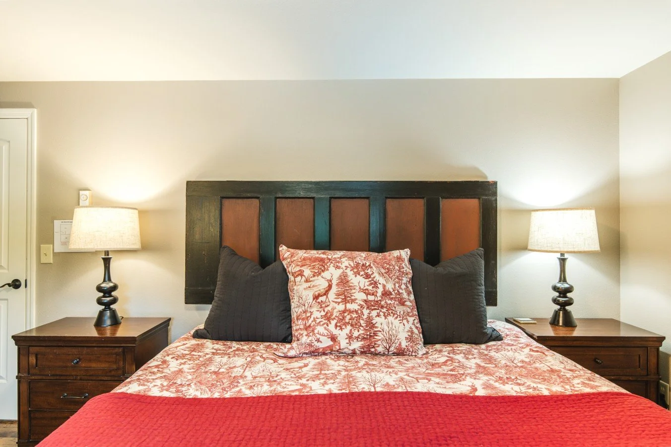 King Bedroom 2