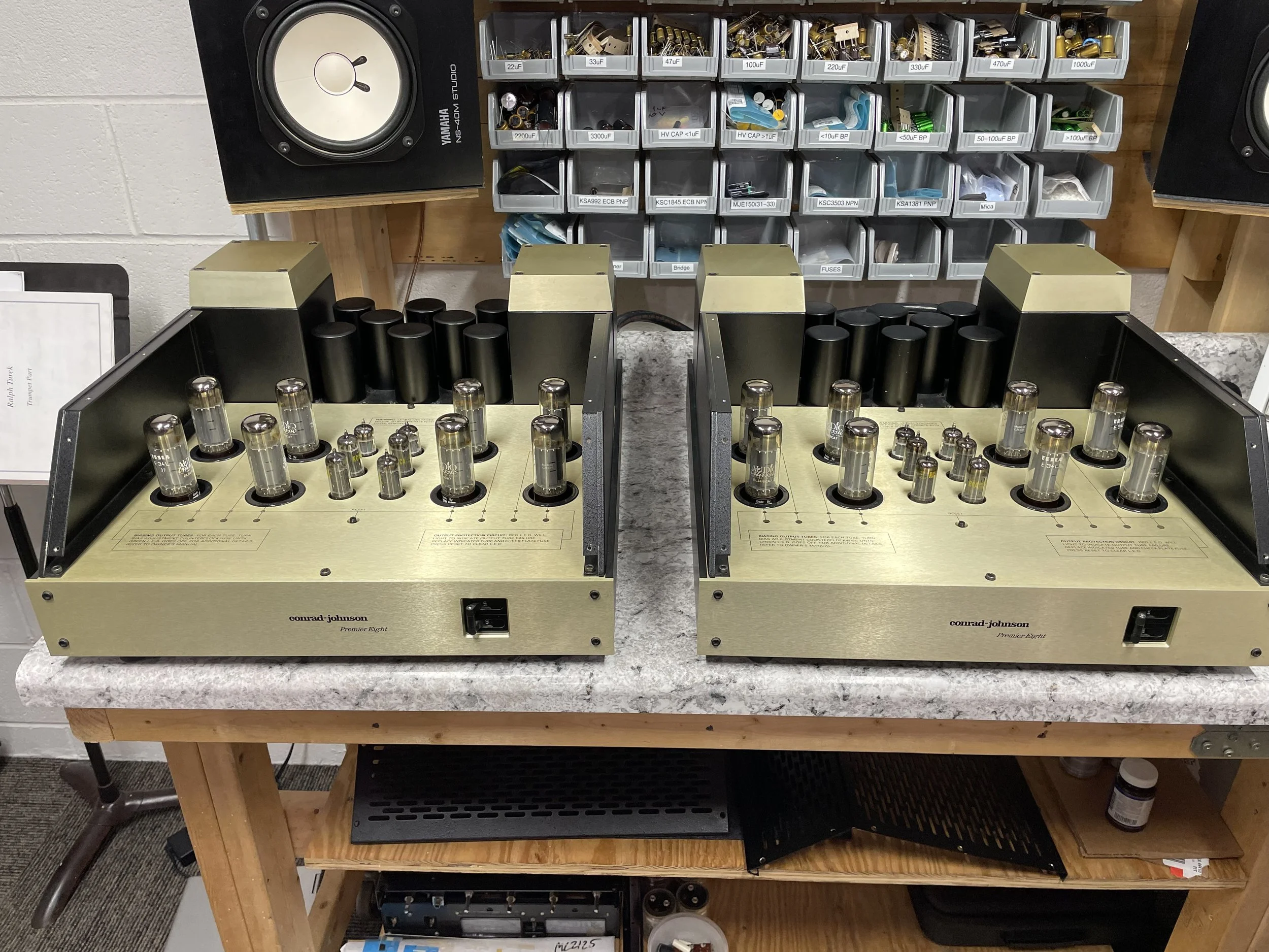 Conrad Johnson Premier 8XS Amplifiers