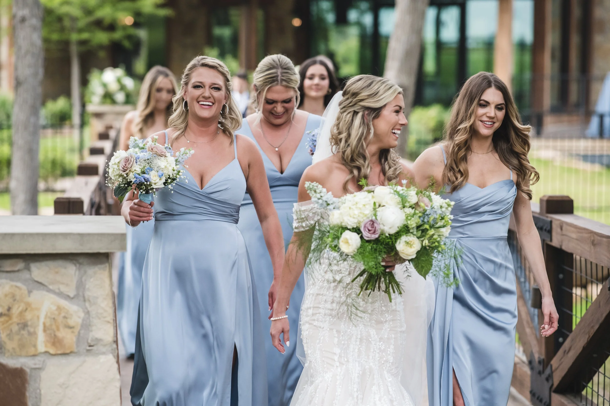 Creative Ways to Dress Your Bridal Party: Infusing Style and Personality into Your Wedding