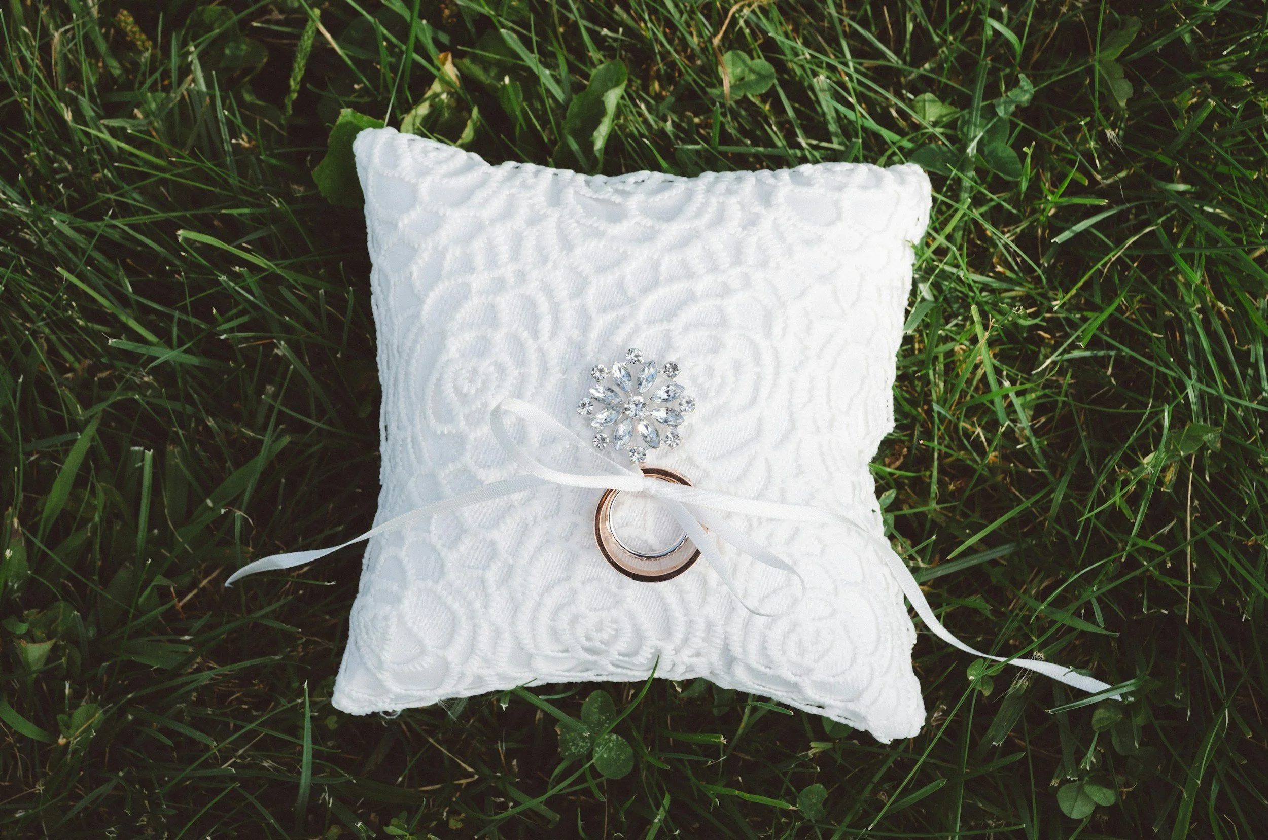 Who Should Be Your Ring Bearer? Fun + Thoughtful Ideas for Your Wedding Day