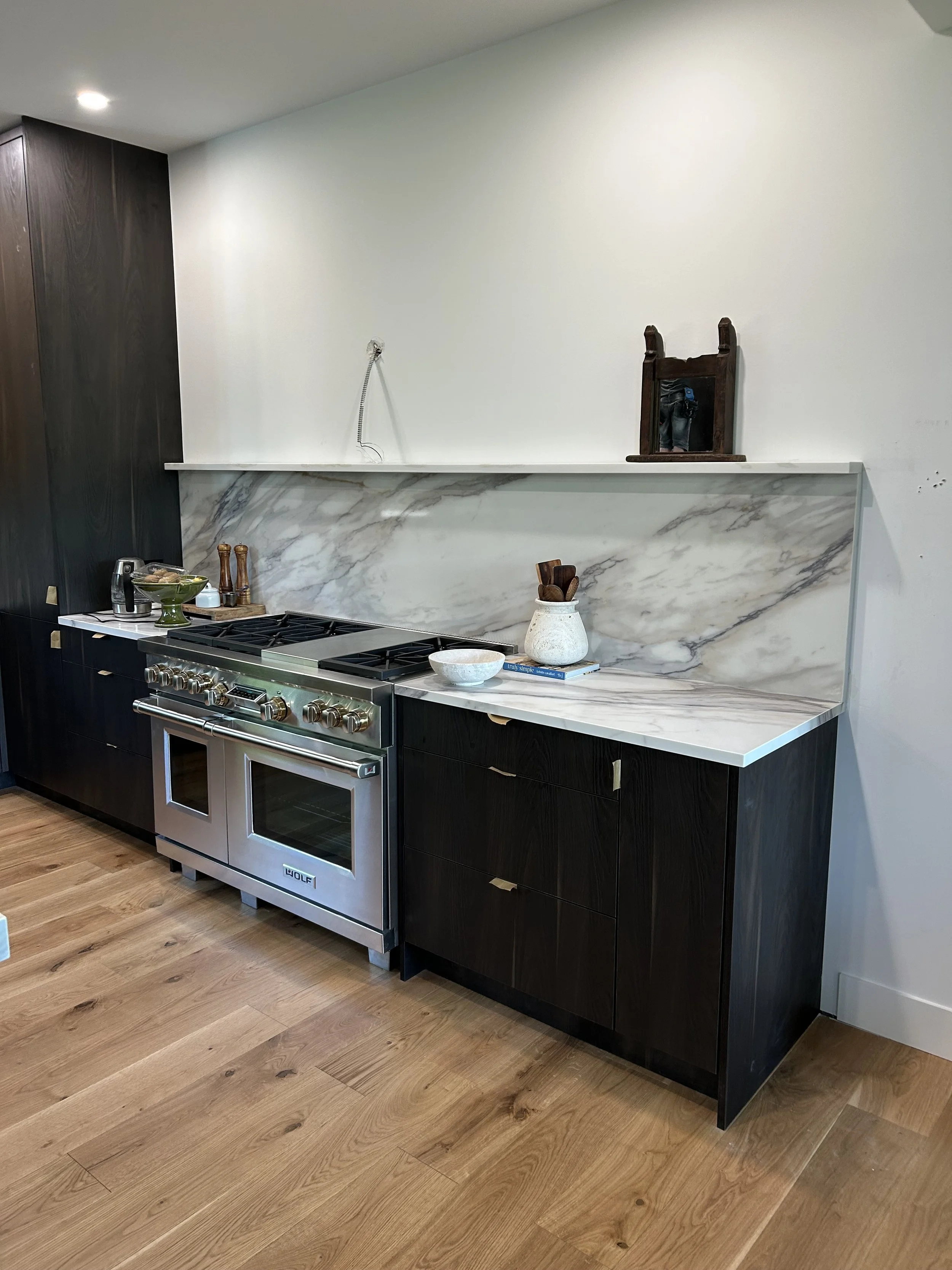 KITCHEN COUNTERTOP.jpeg