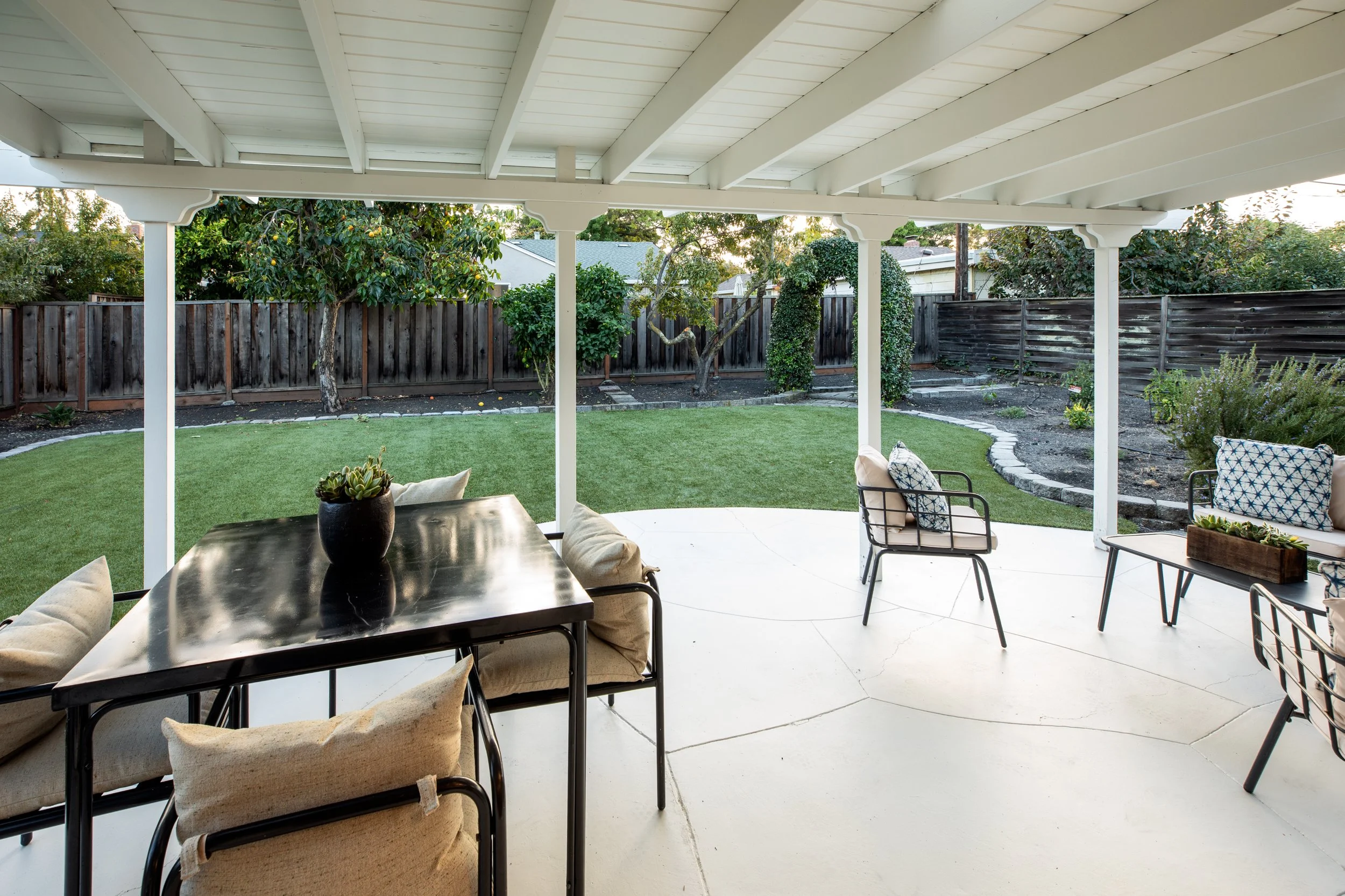 15-Sutherland_Matt_Anello-4210-MLS.jpg