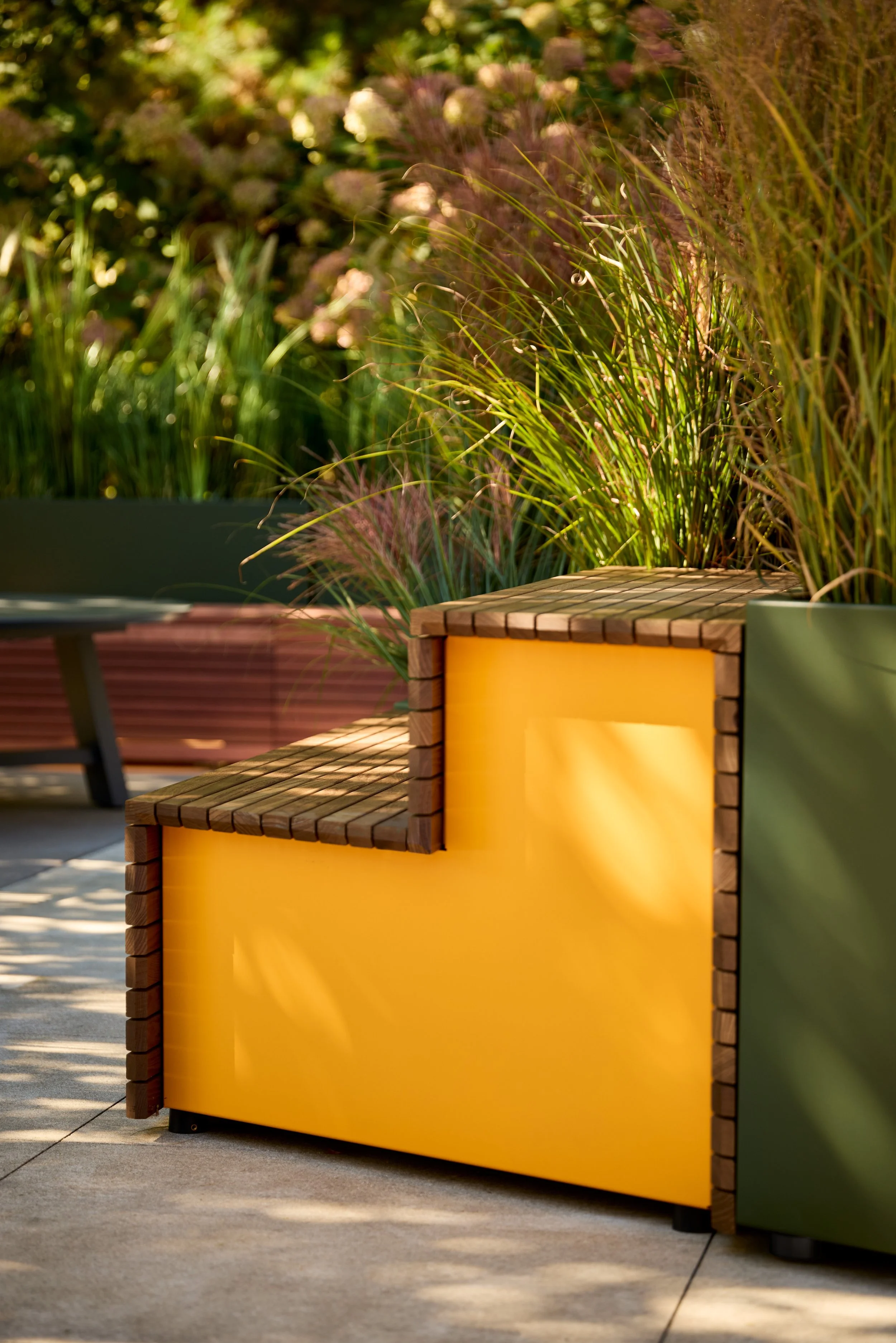 Parallel-42-Planters-Bleachers_LF-4515.jpg