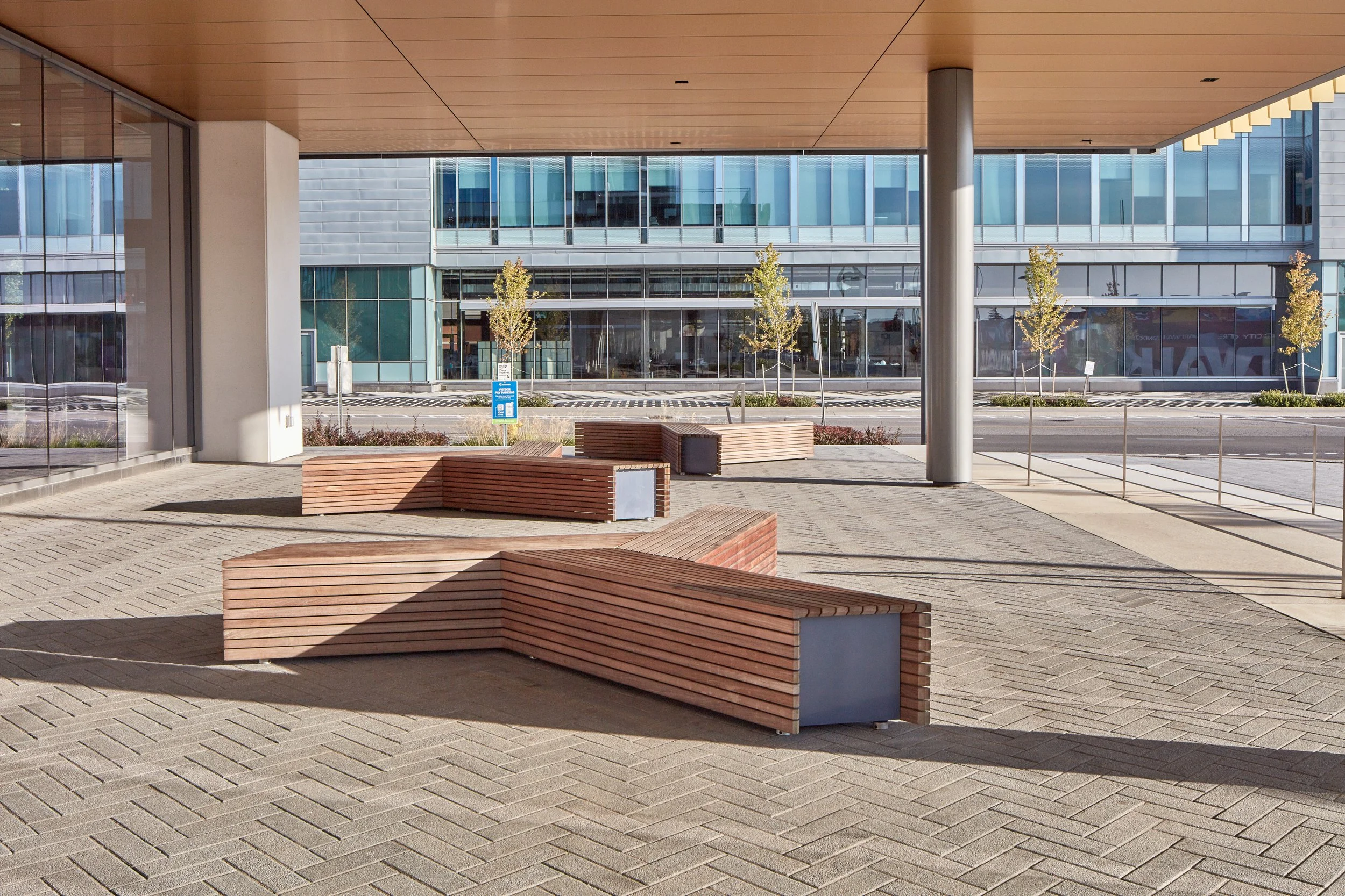 Parallel 42 Modular Outdoor Seating