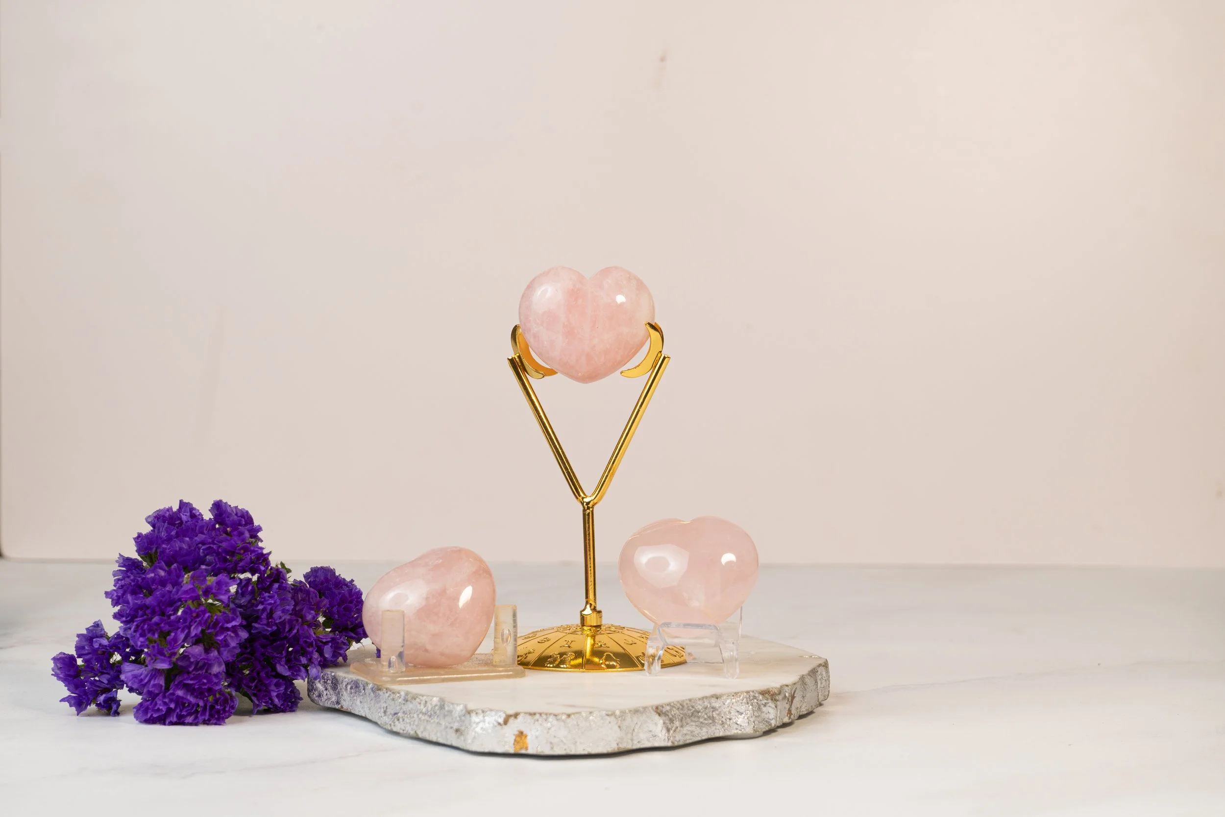 Rose_Quartz_Hearts.jpg