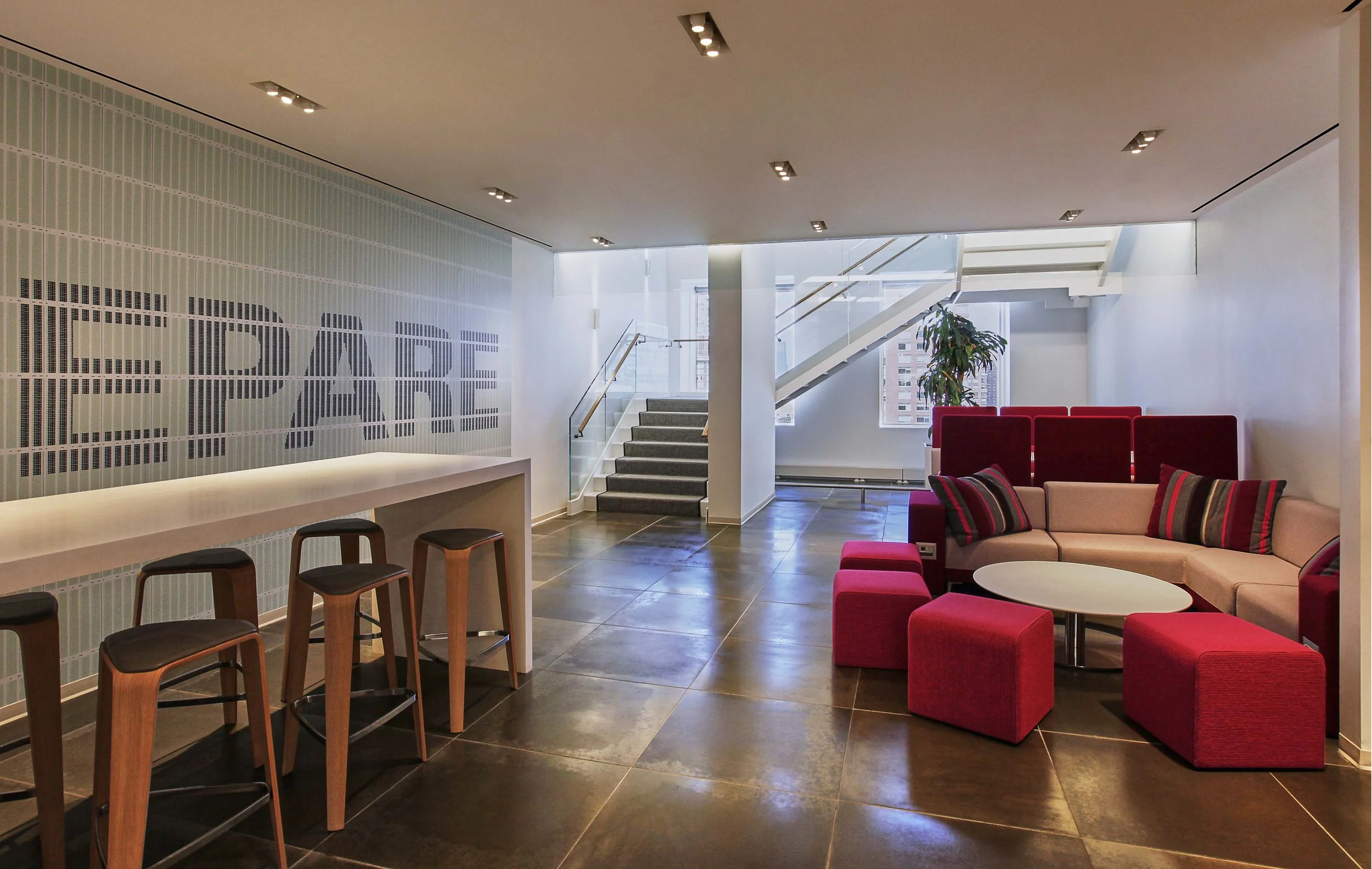 Small Lobby_Prepare_2_8842_SM.jpg