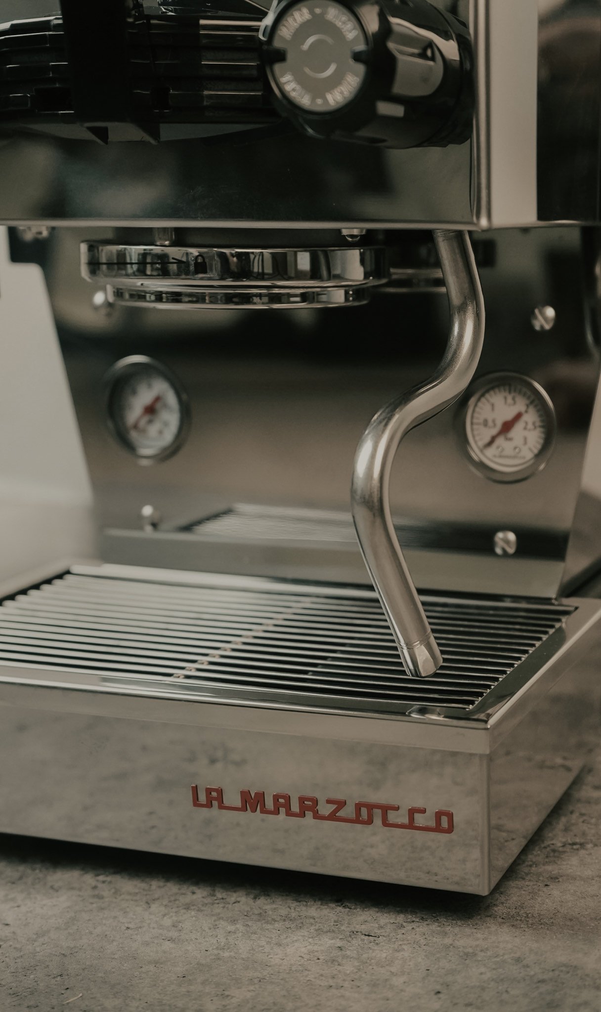 A La Marzocco Linea Mini espresso machine