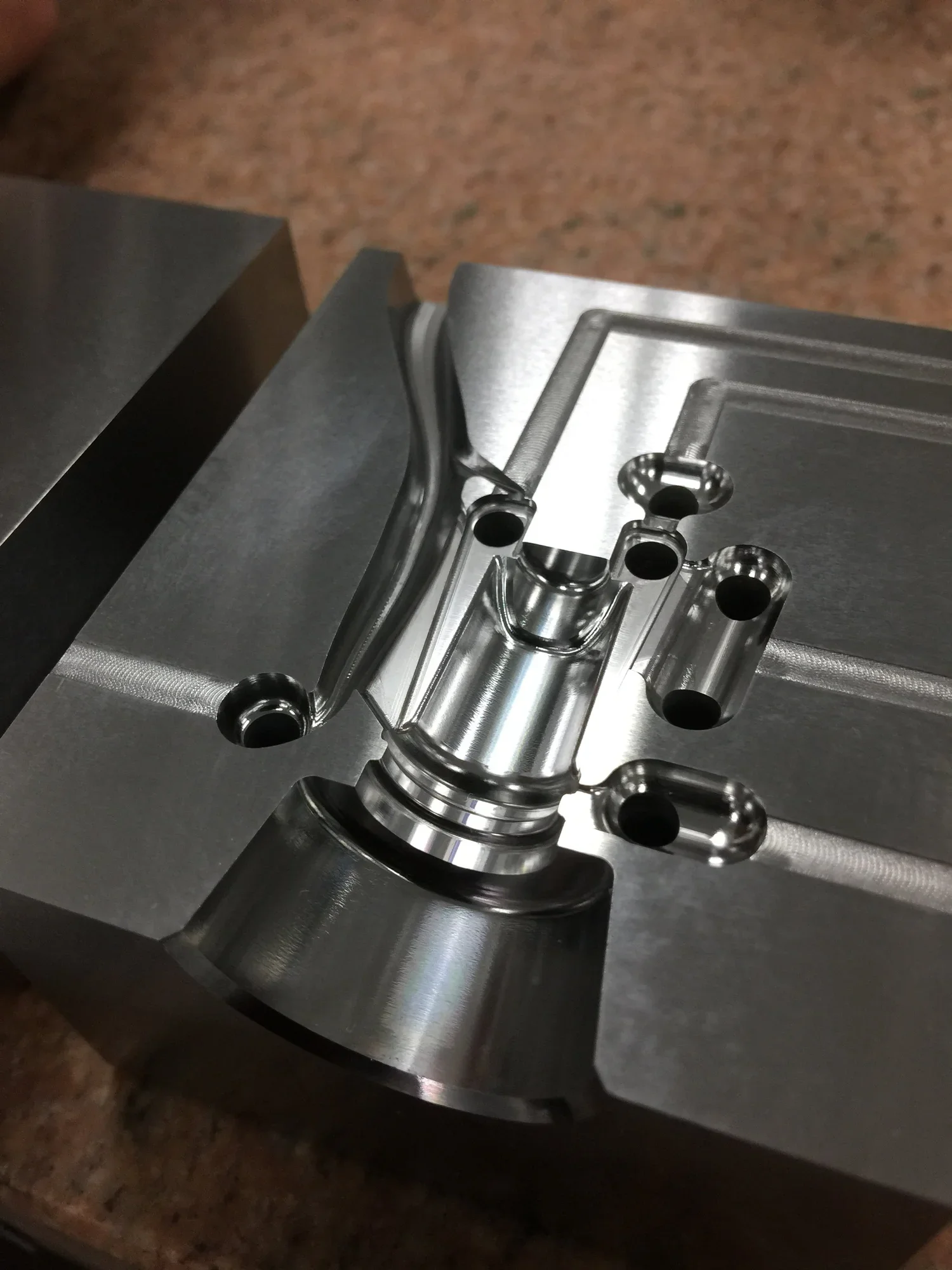Die-cast cavity insert