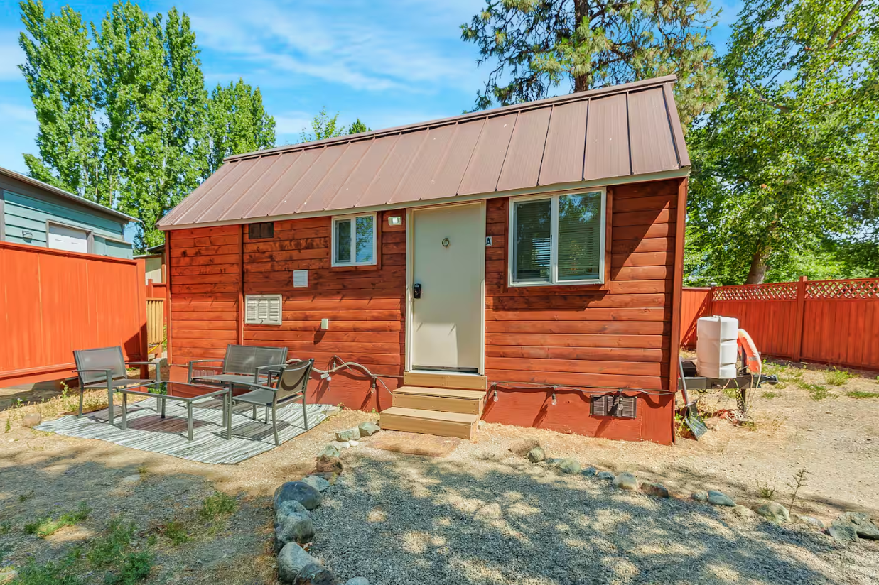 An image of The Float House