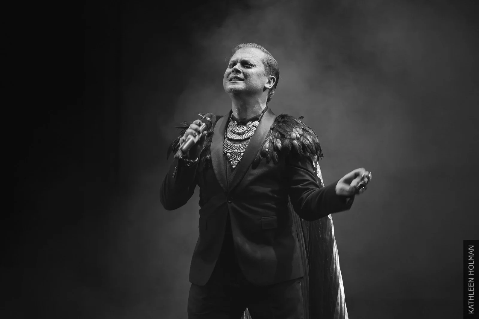 Pride GT Cabaret Photot 2 -DamienNoyce.jpg