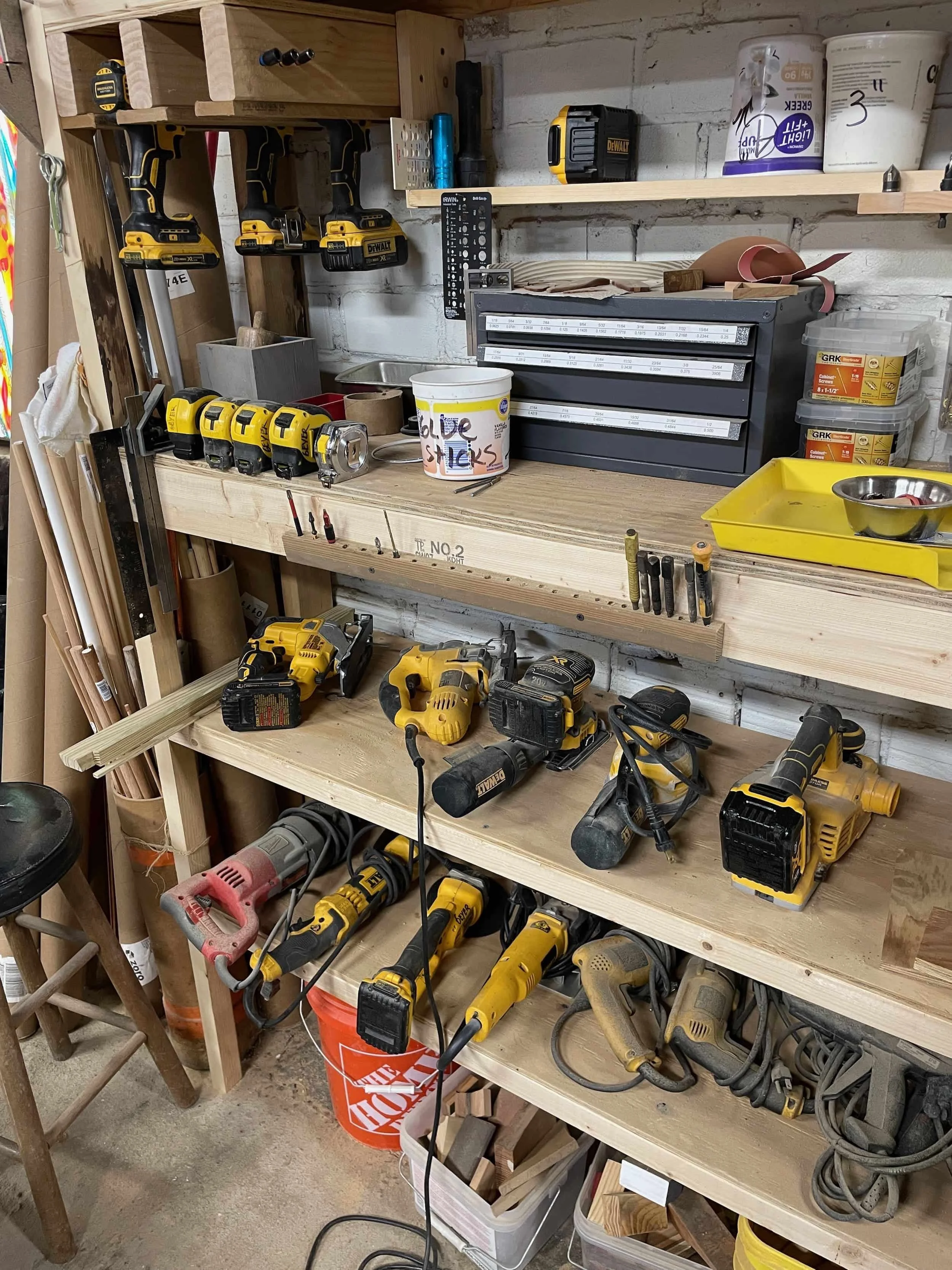 hand tool selection