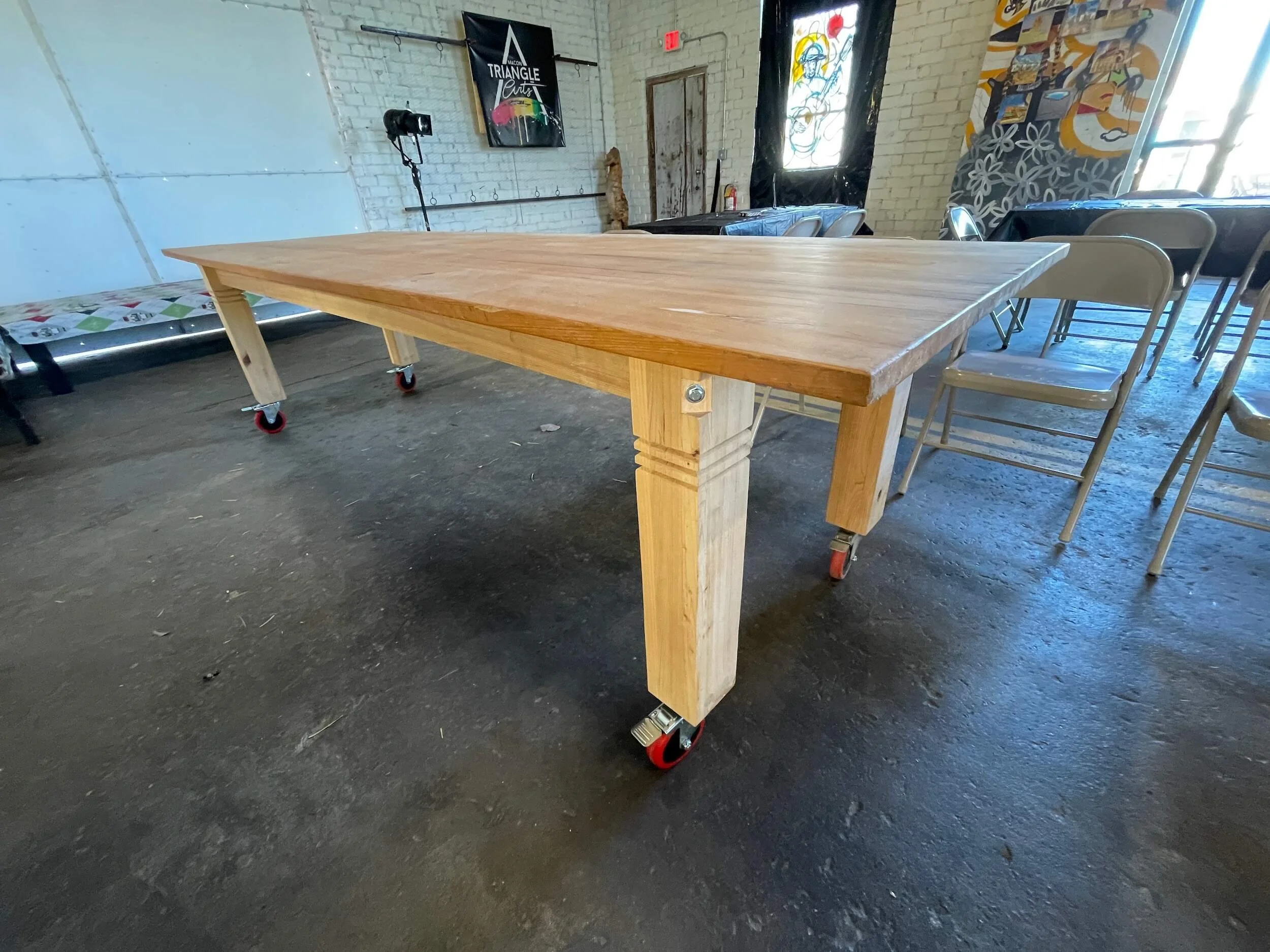 Movable work table