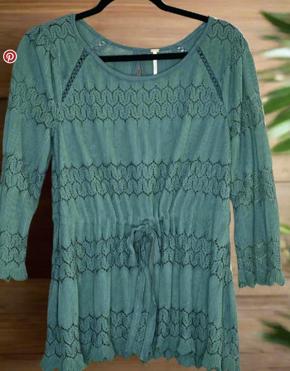 Scalloped Top (M)