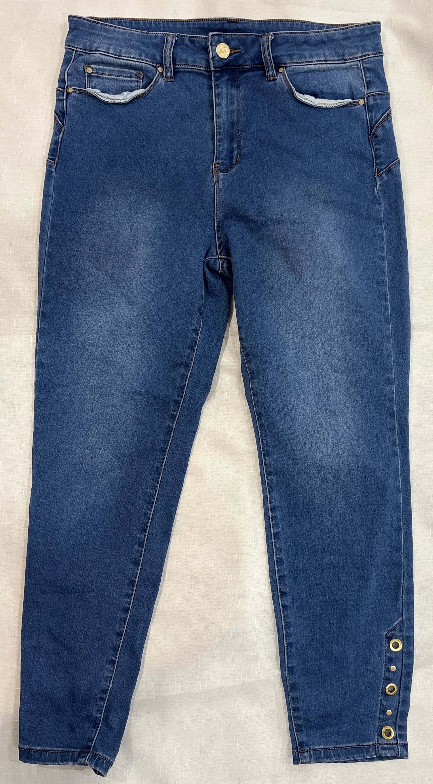 Denim Capri (12)