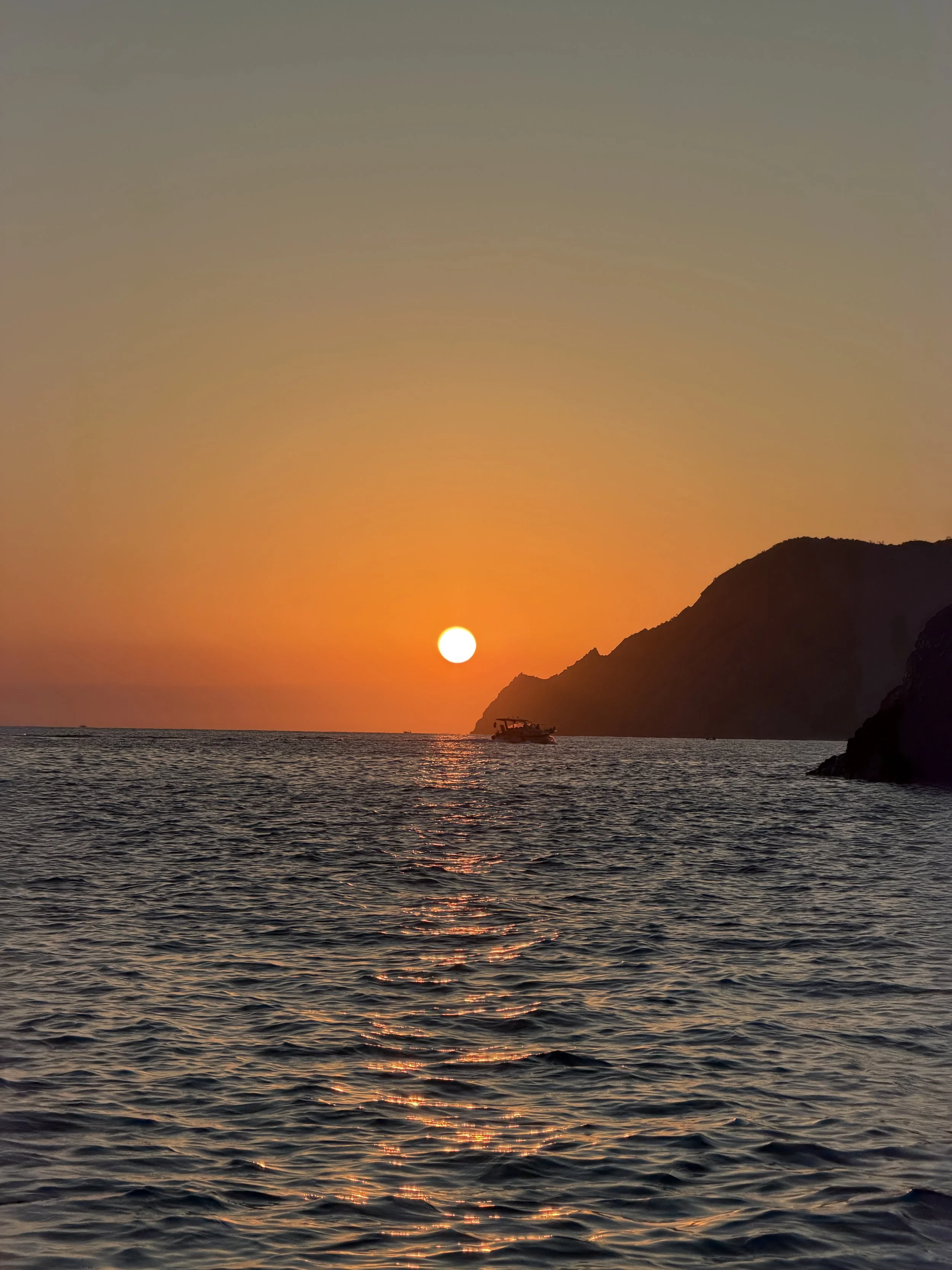 Private Sunset boat rides in Golfo dei Poeti, Liguria, Italy.