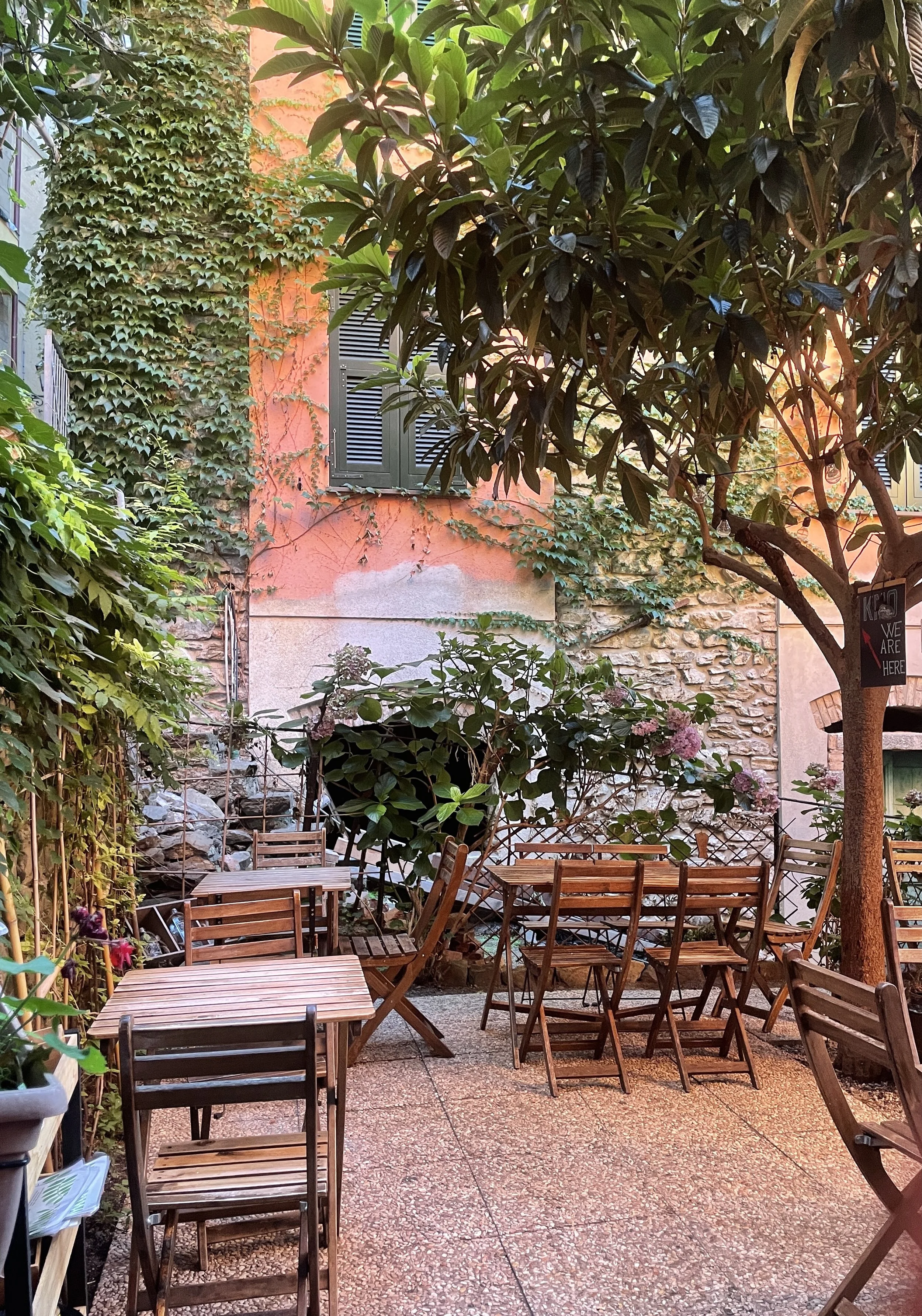 Dolce Vita, aperitivo in authentic Ligurian outdoor patios.