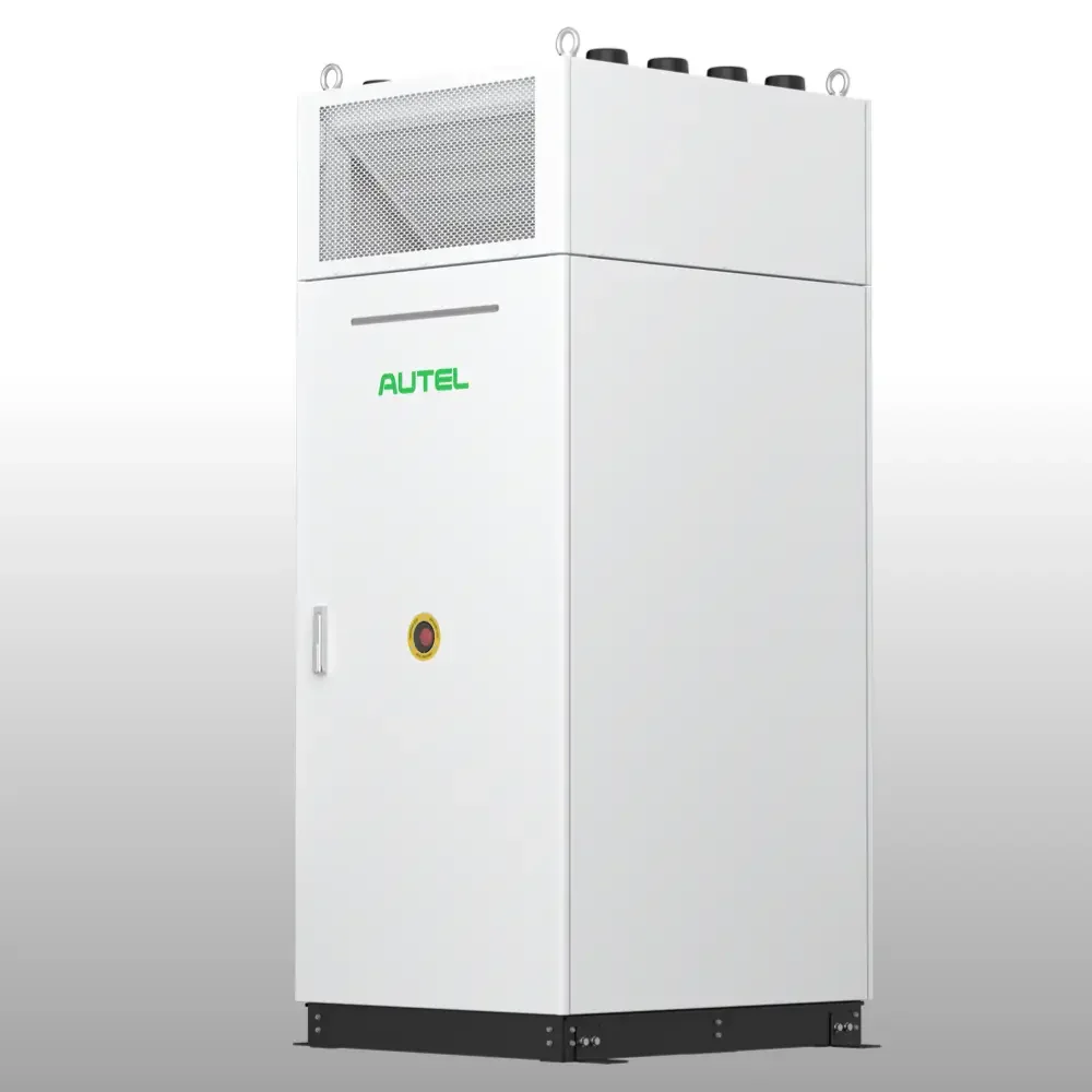 Elektrisch oplaadpunt met twee oplaadkabels, merk AUTEL, voor elektrische voertuigen.