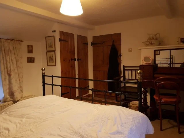 phoca_thumb_l_backbedroom-view5.jpg
