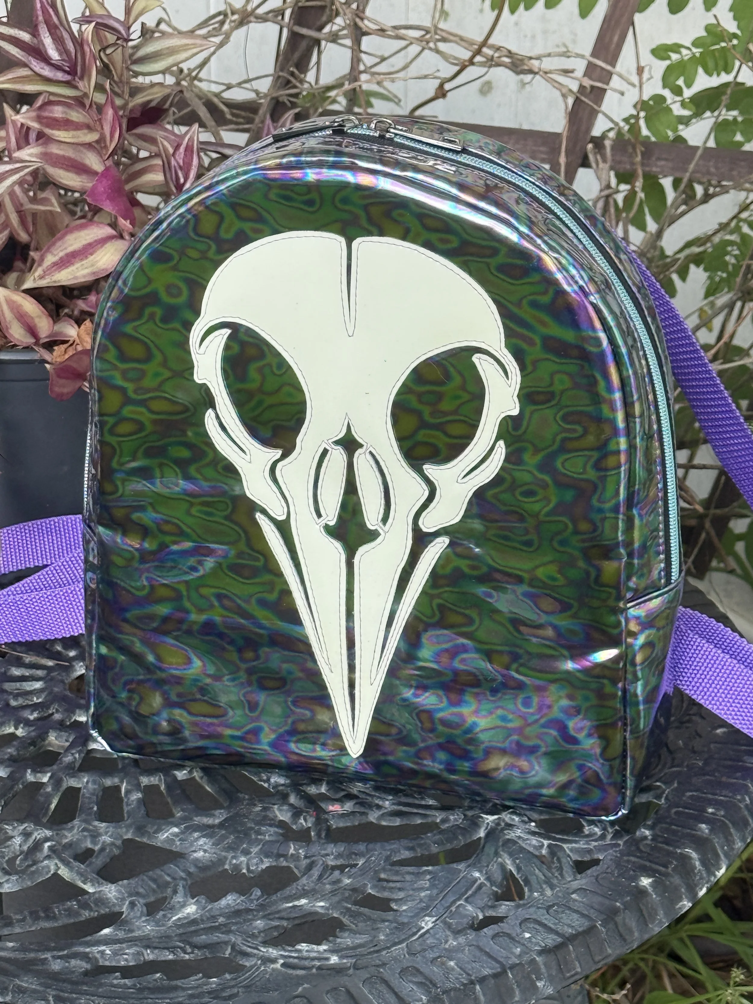 Basic Sling Bag - Raven Skull Backpack