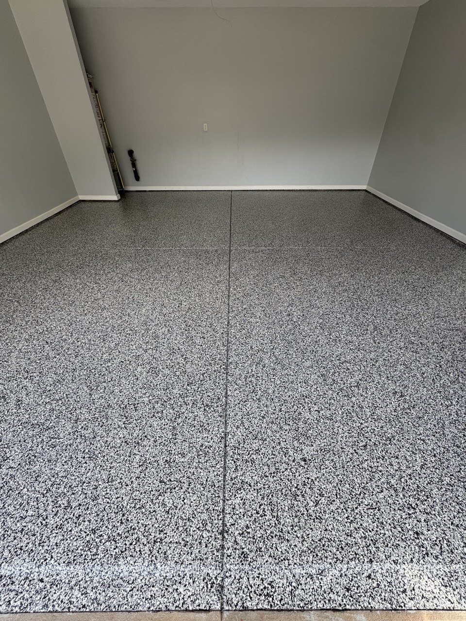 Epoxy Flake Floor