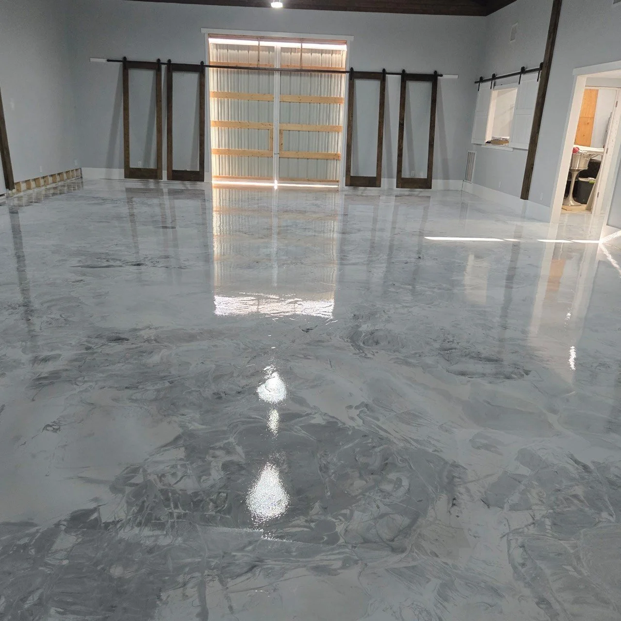 Empty room with a shiny, epoxy floor