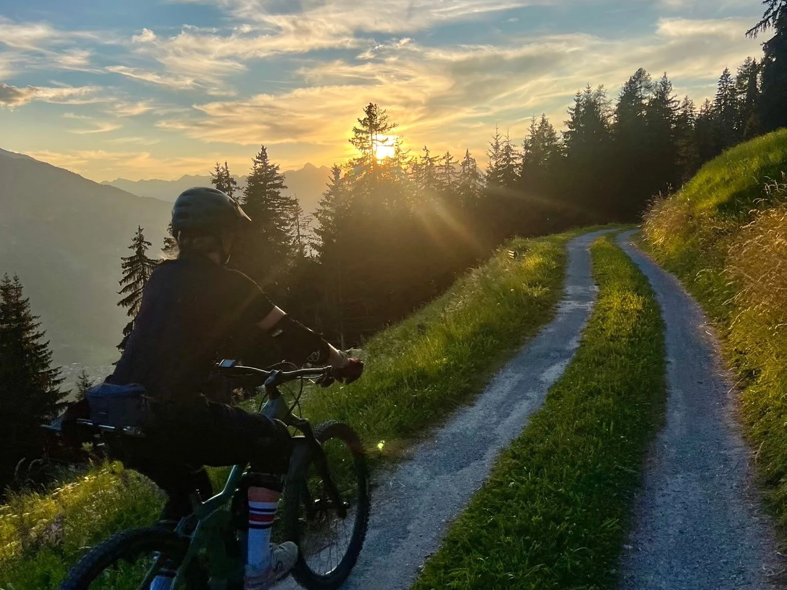 Ride and dine