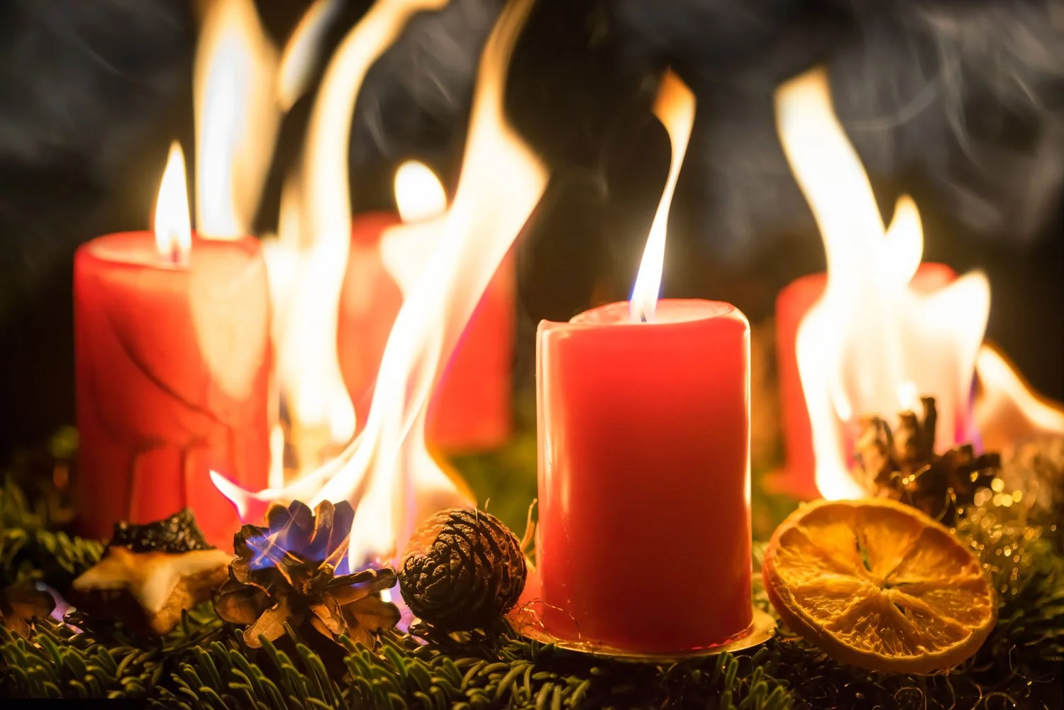 Candle-Dangers1.jpg