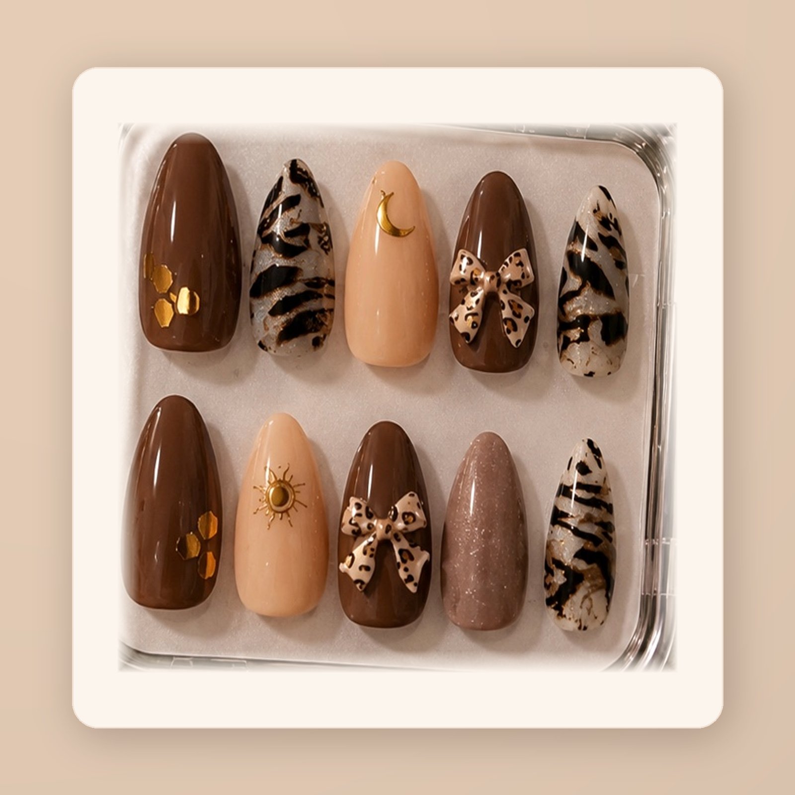 02_Caramel_Leopard_Bows.jpg
