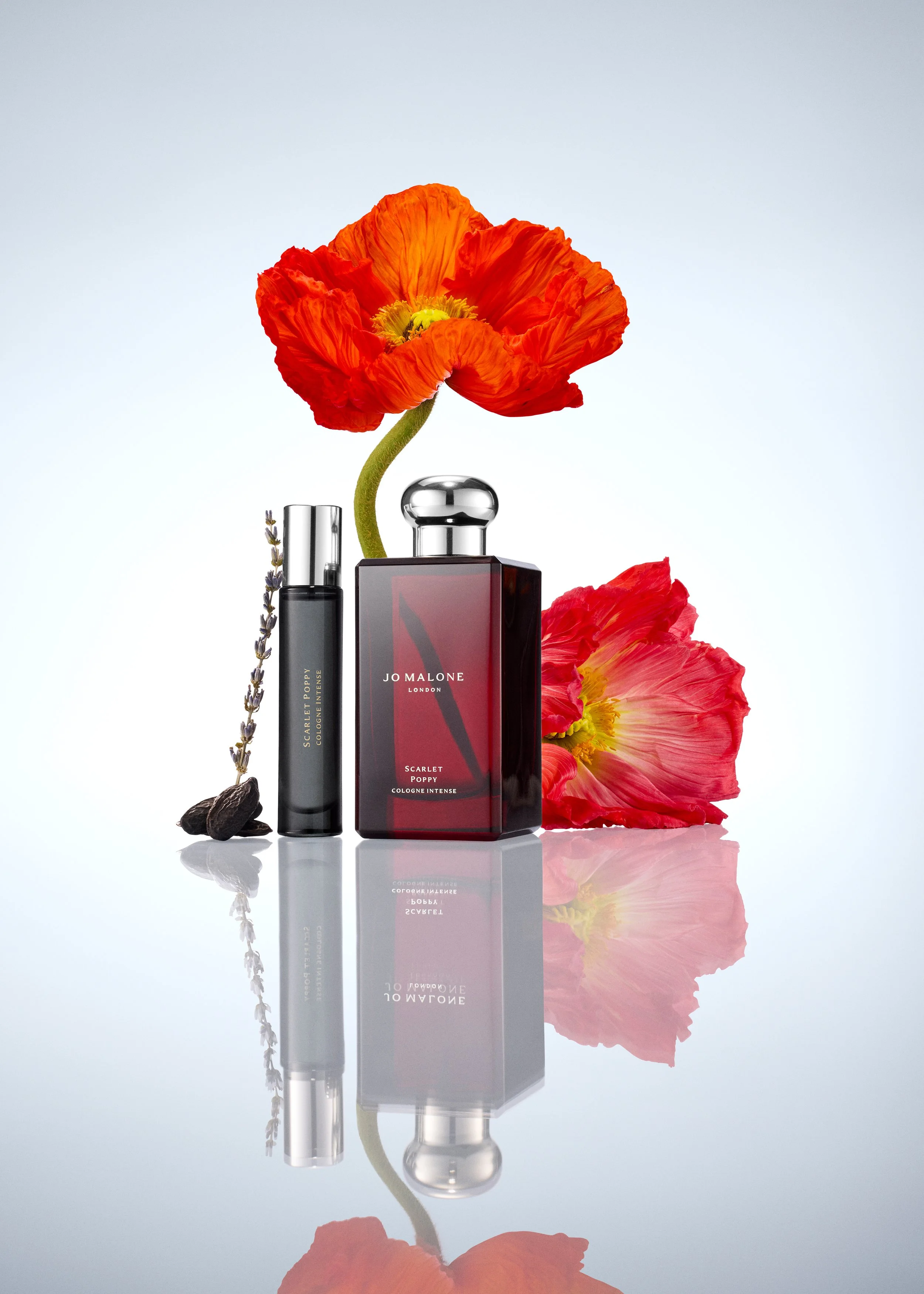 s03_JoMalone_Scarlet_Poppy-Duo_042_DUO-BOTTLE-FOCUS_R2_FINAL_RGB copy.jpg