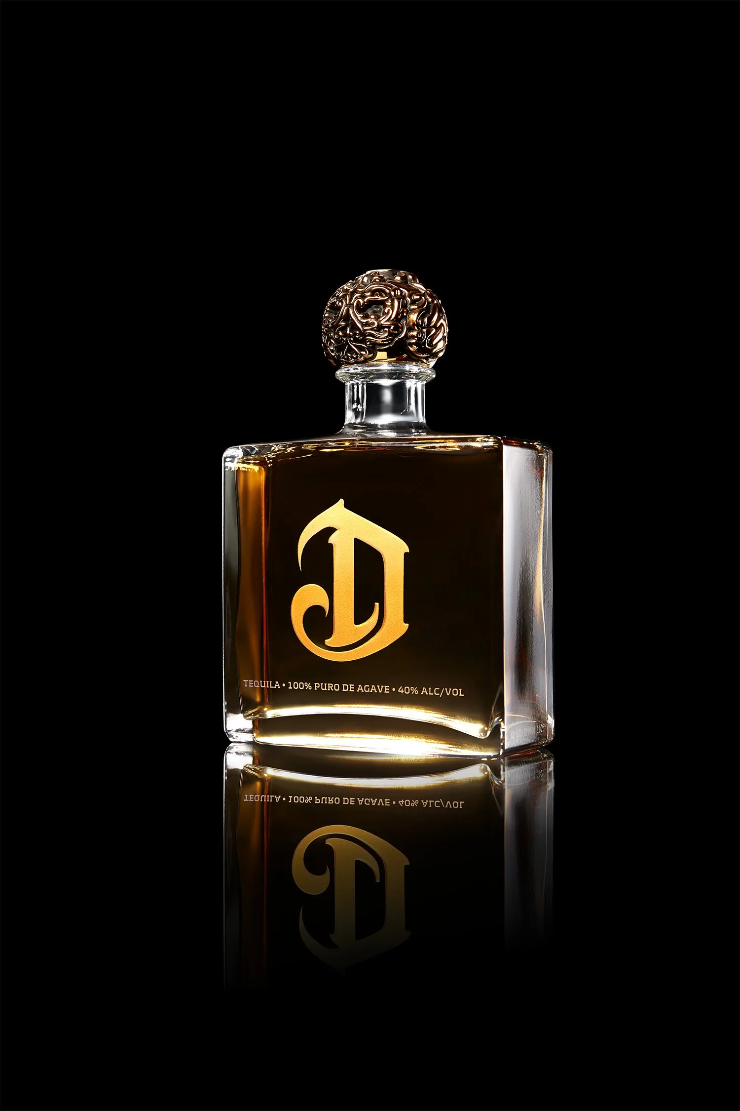 Bottle_R1-L copy.jpg