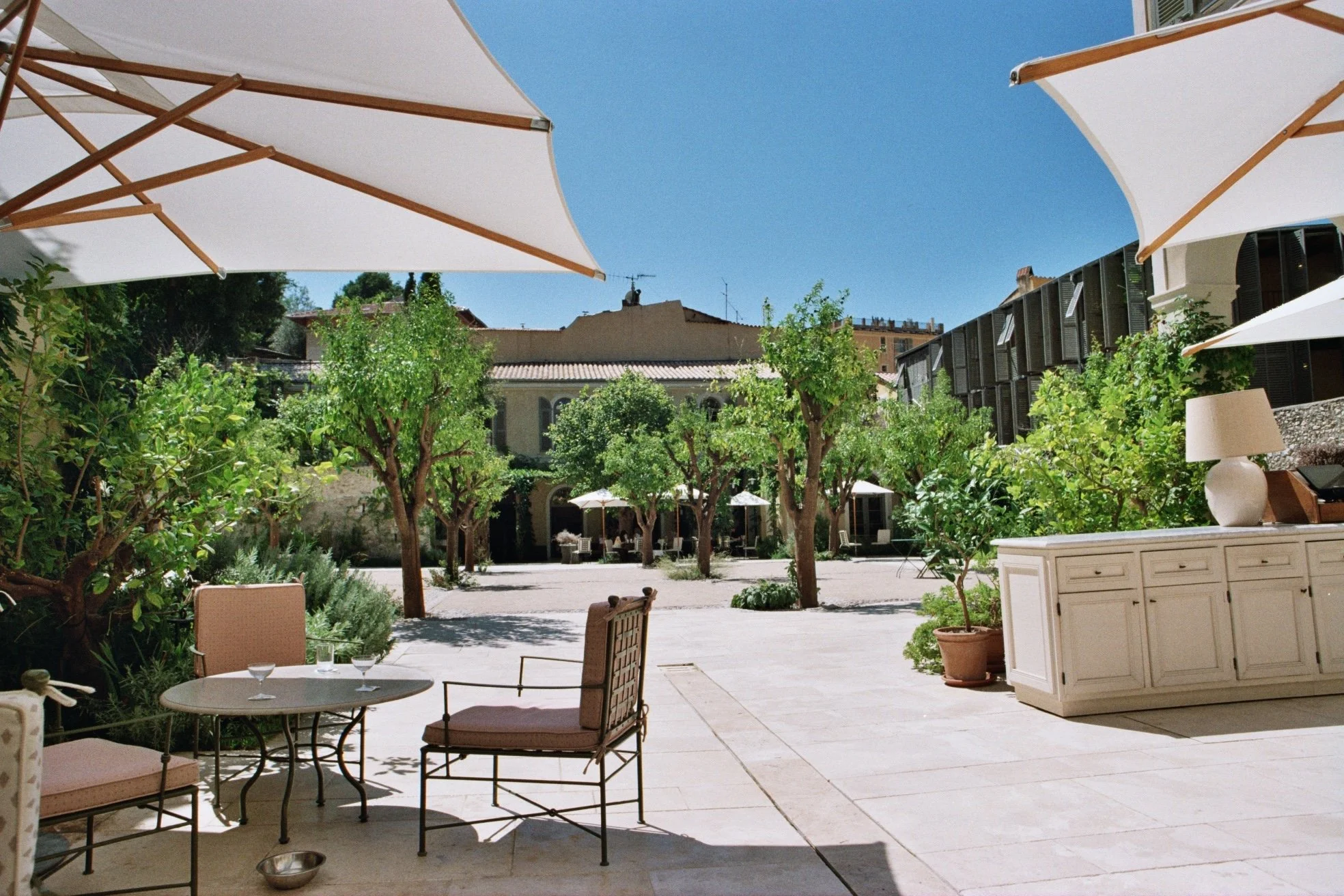 img0027.jpg