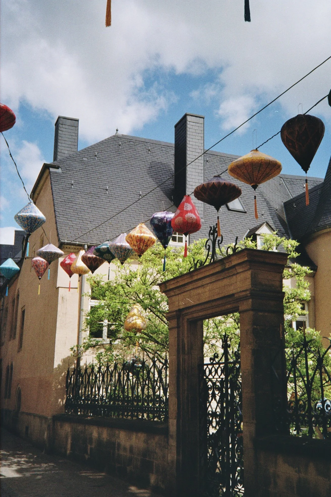 img0011.jpg