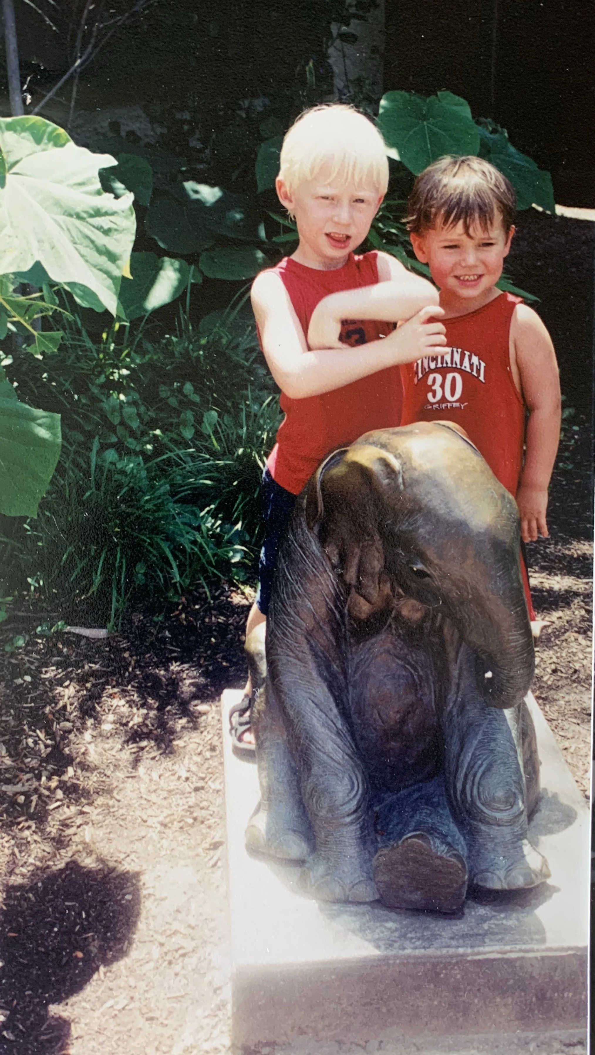 me&brotherzoo.jpg