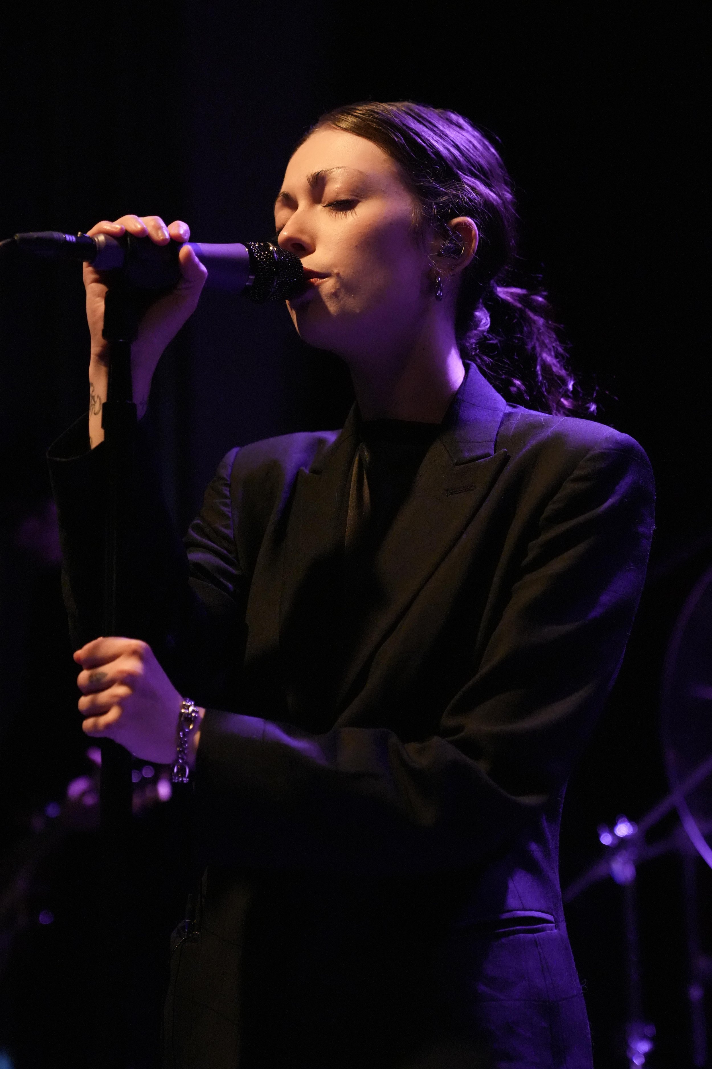 VioletGrohlPhiladelphia_shotbysyv-7.jpg