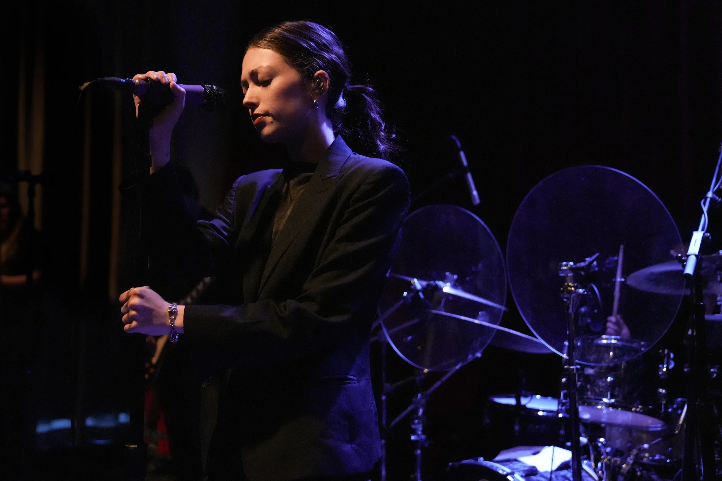VioletGrohlPhiladelphia_shotbysyv-10.jpg