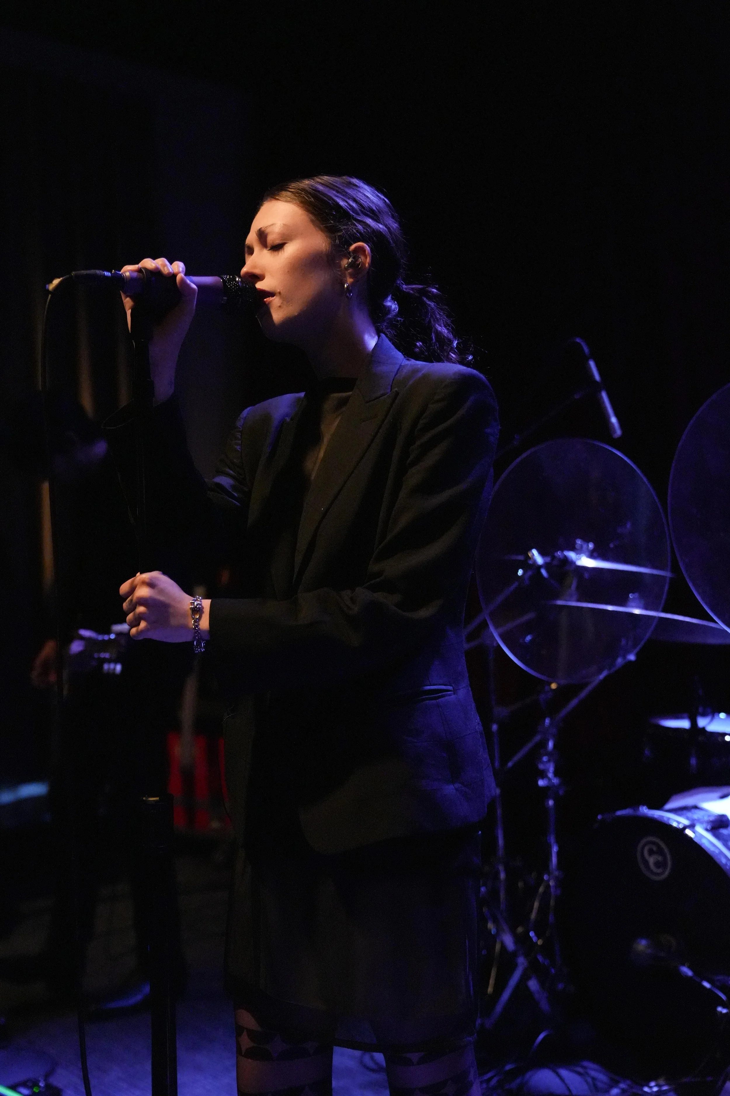 VioletGrohlPhiladelphia_shotbysyv-11.jpg
