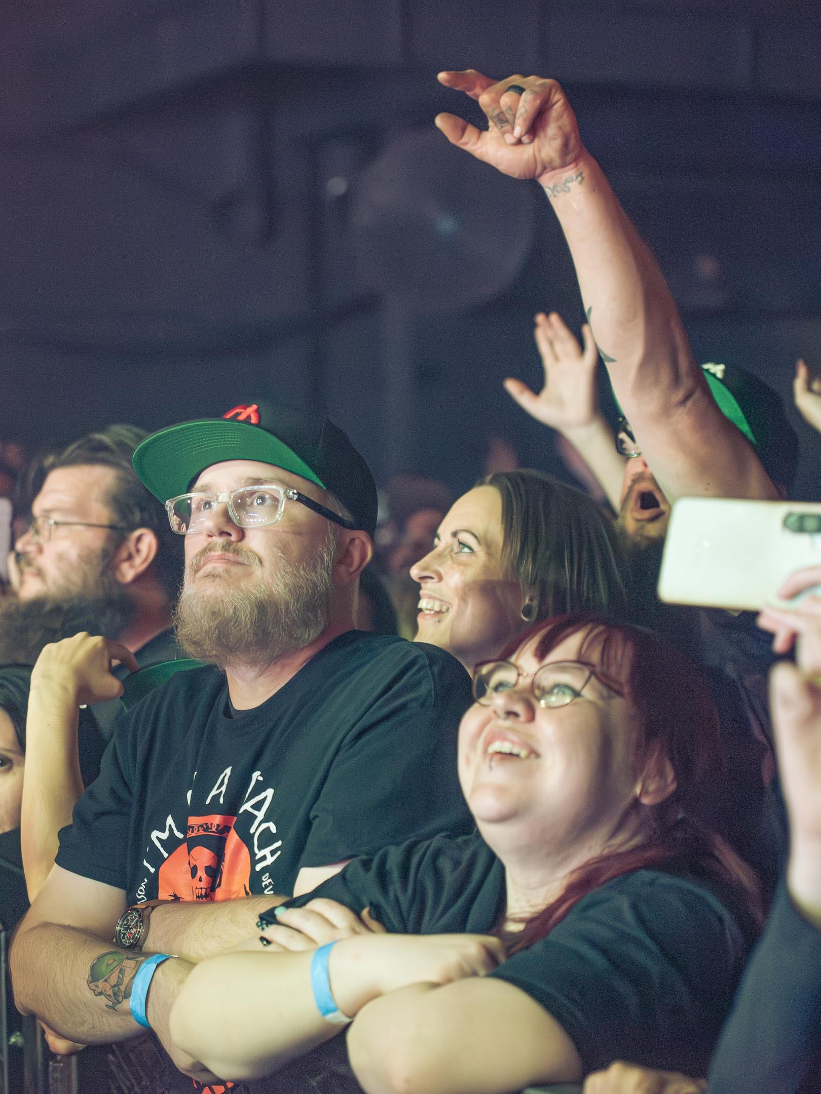 authority_zero_fans_at_the_barrier.jpg
