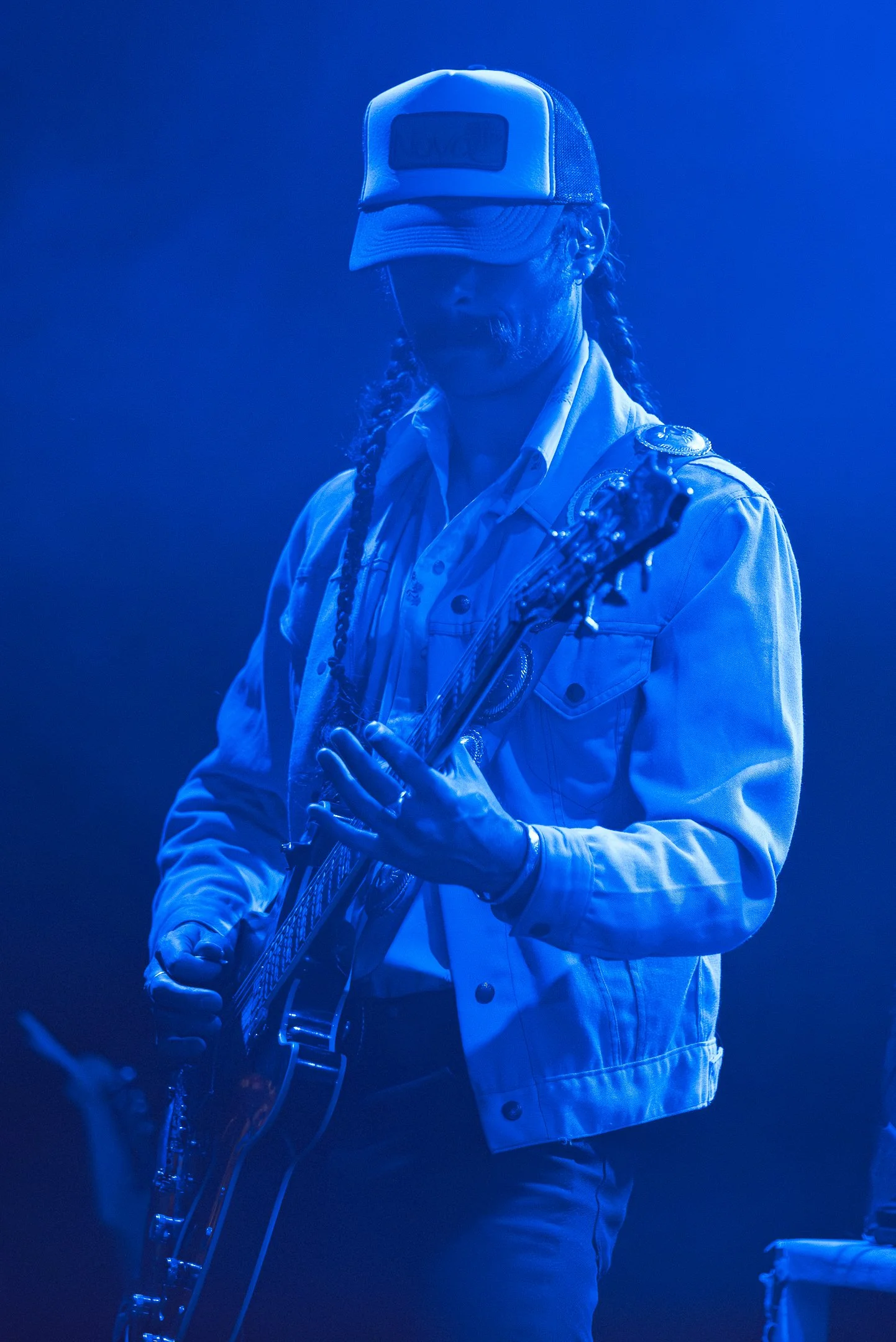 pink_fuzz_john_demitro_blue.jpg