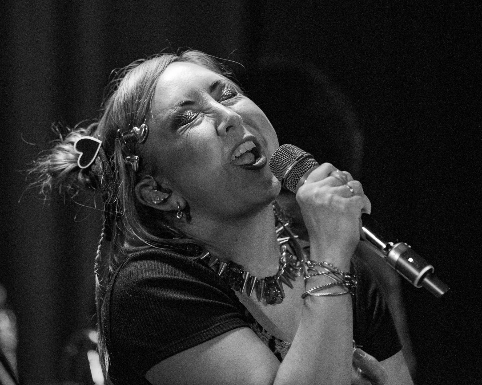 half_past_two_tara_hahn.jpg