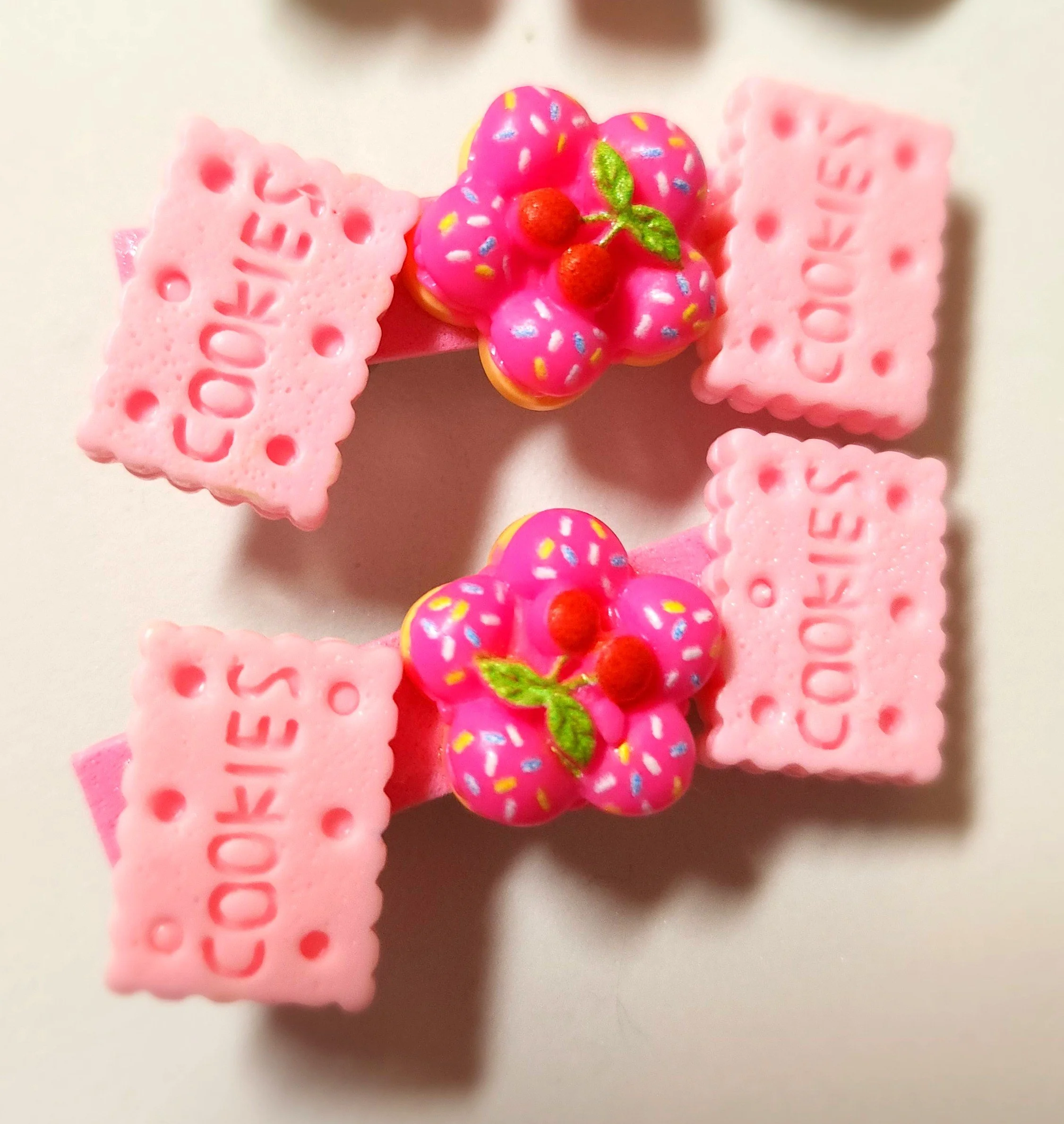 PINK COOKIES HAIRCLIPS.jpg