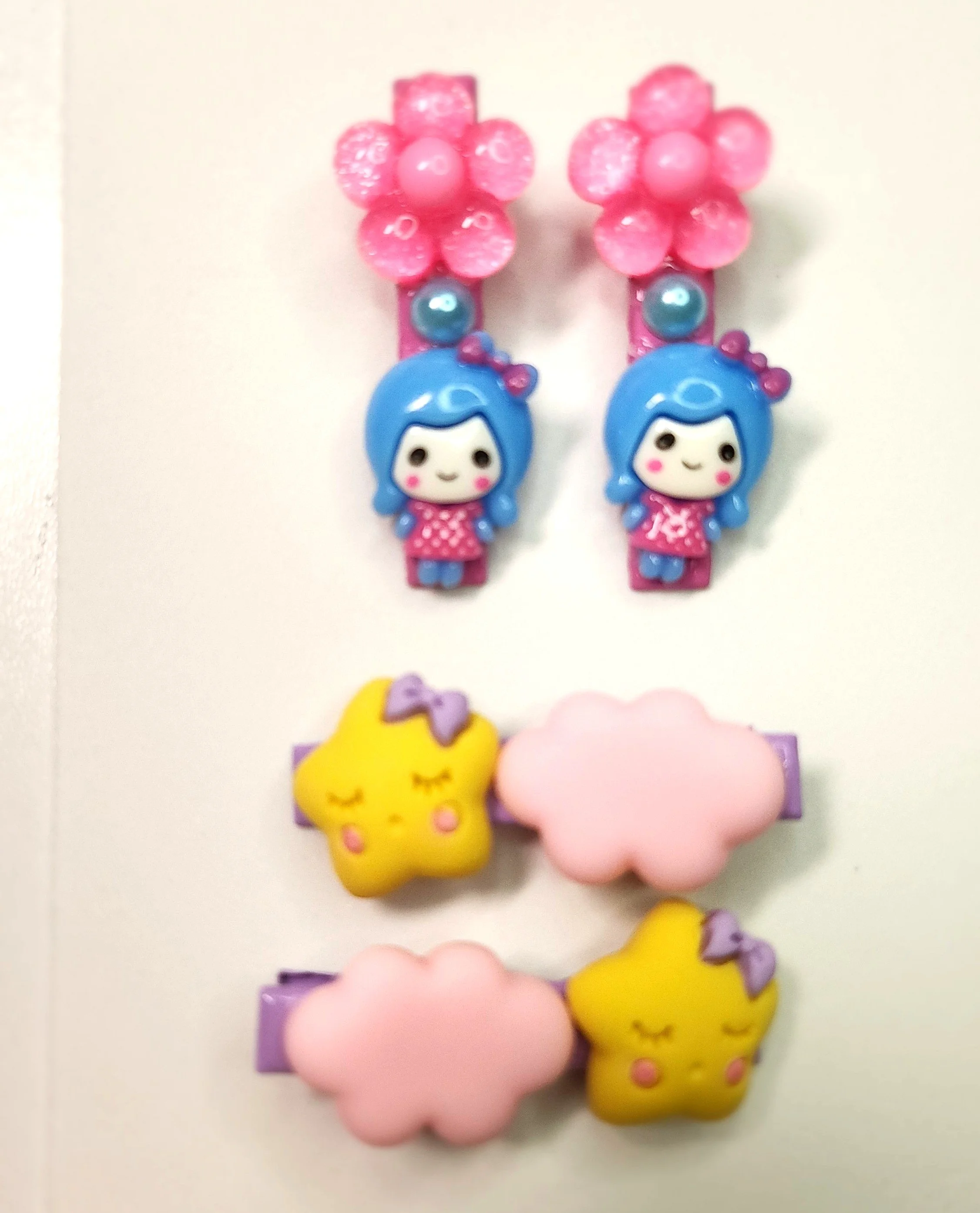 BLUE GIRLS HAIRCLIPS.jpg