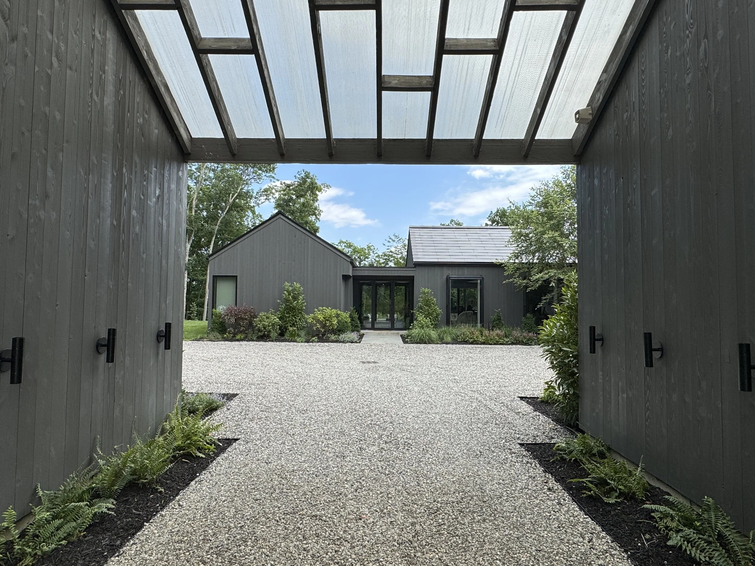 A Systems-Oriented Modernist: Essay by Nancy Mah