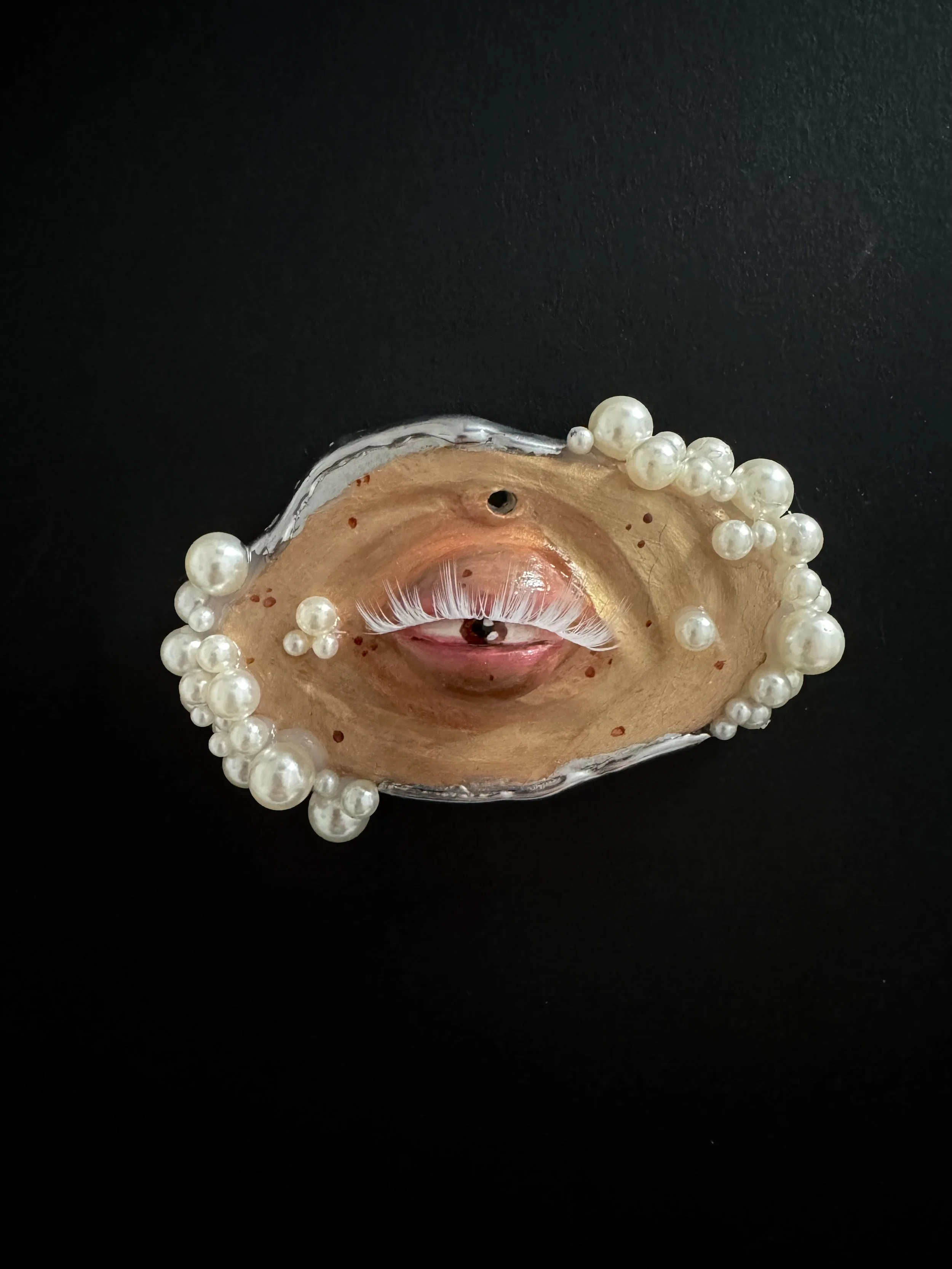 "Chrome Eye" · Wandskulptur · handgefertigt · ca. 10 x 7 cm · 55 € inkl. Versand