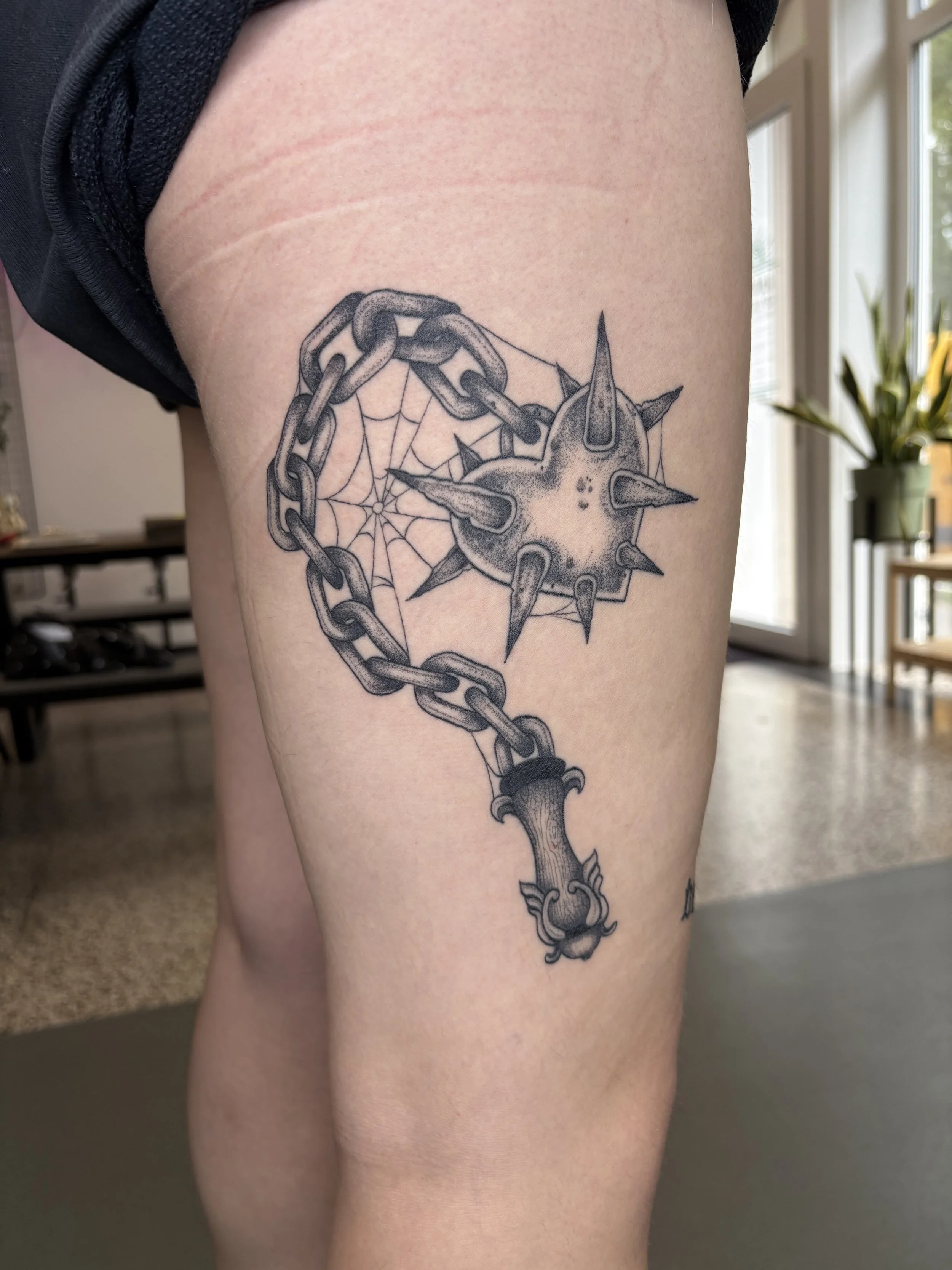 Morgenstern mit Herz · Dark · Verheiltes Illustratives Blackwork Tattoo · Healed Work · The Art of Judy · Frankfurt am Main