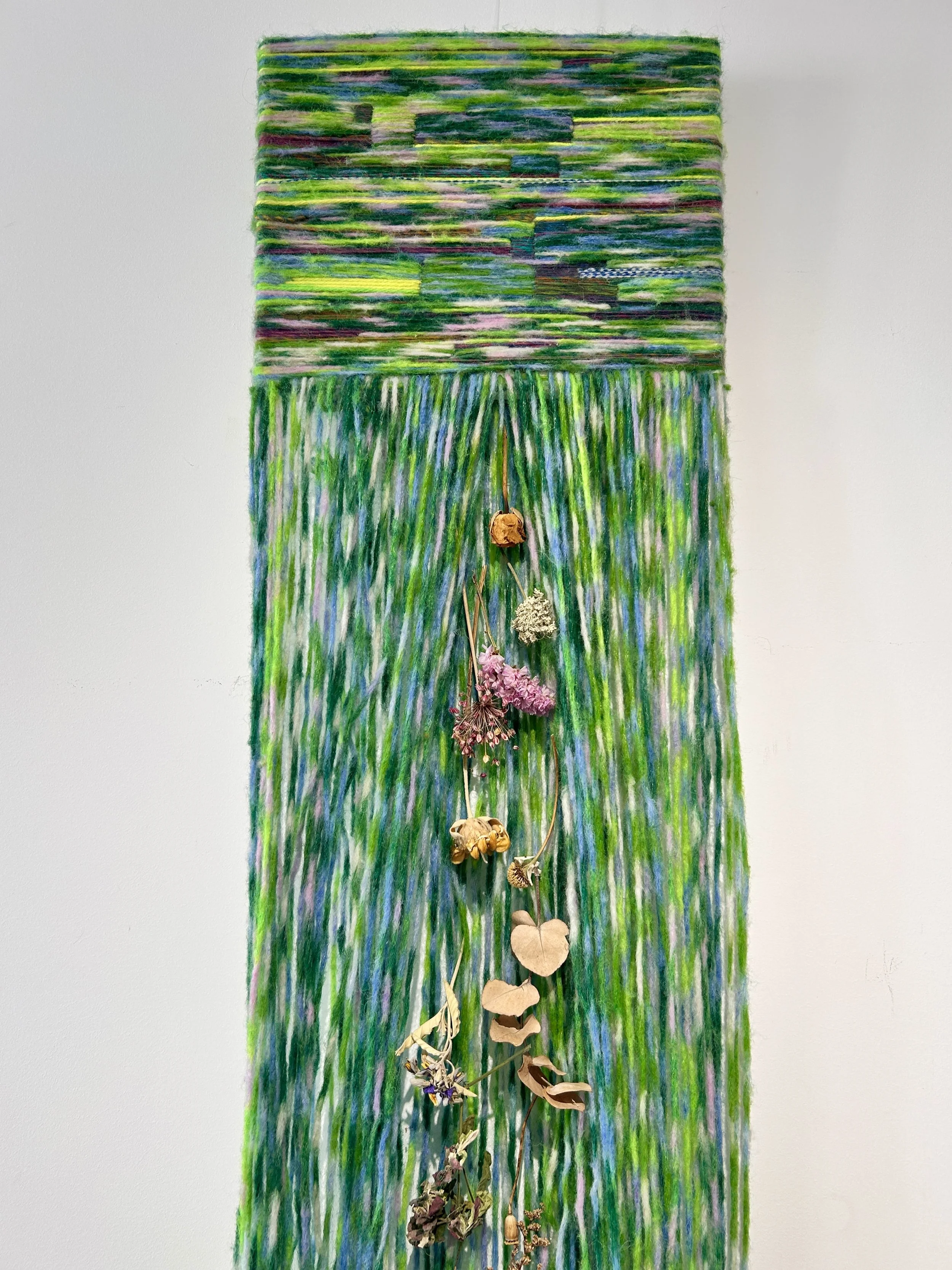"Big Drip" Yarn and dried flowers on canvas, 30 x 150 cm