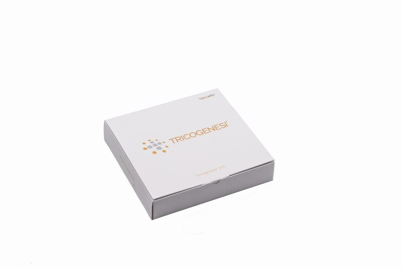 Tricogenesi Protocol Kit- How does it work?
TRICOGENESI® is a patented treatment protocol developed by the association of TRICOPAT® and growth factors vehiculated with iontophoresis as a result of the research project performed at the Scientific and 